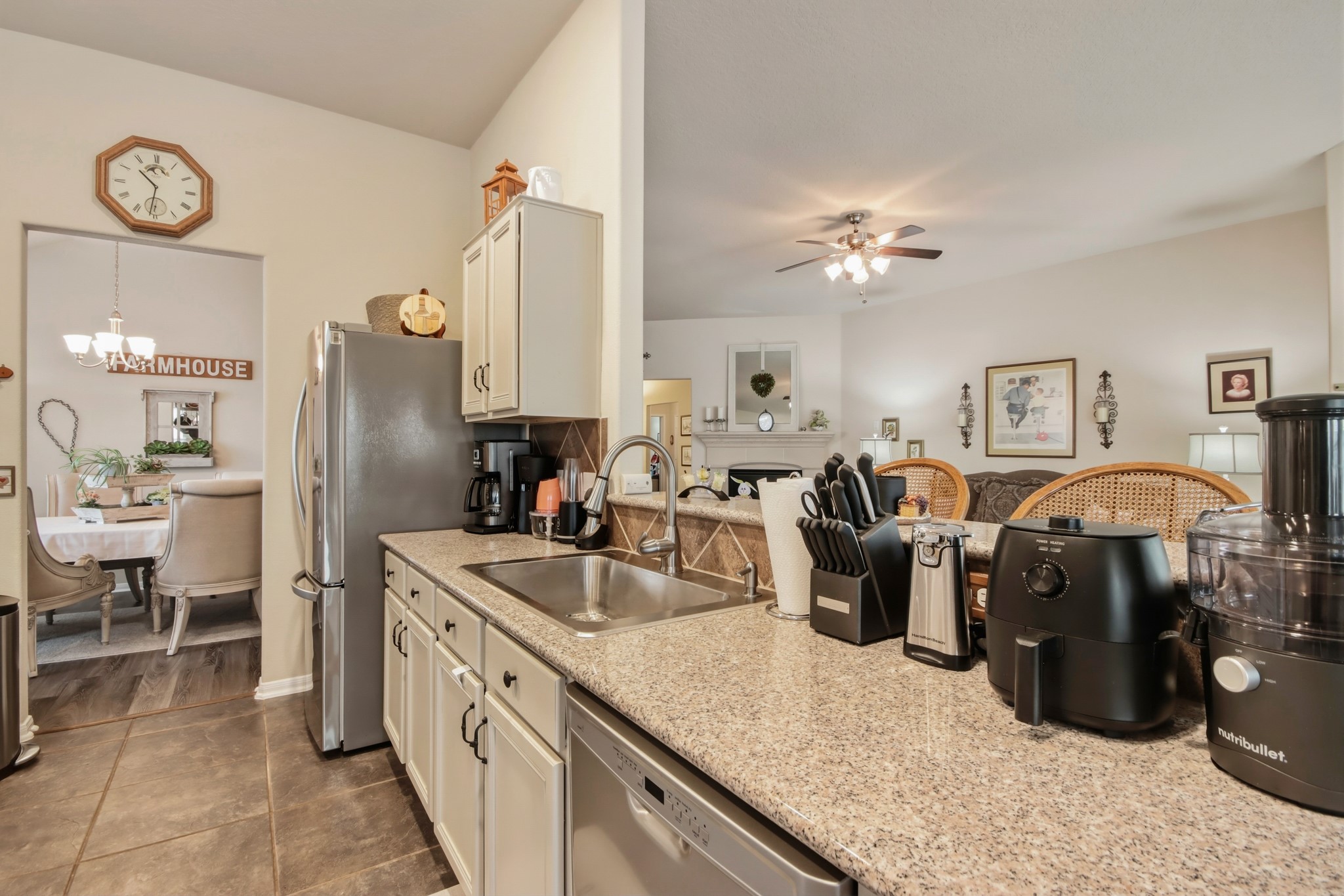 9906 Knob Hollow Way Property Photo 11