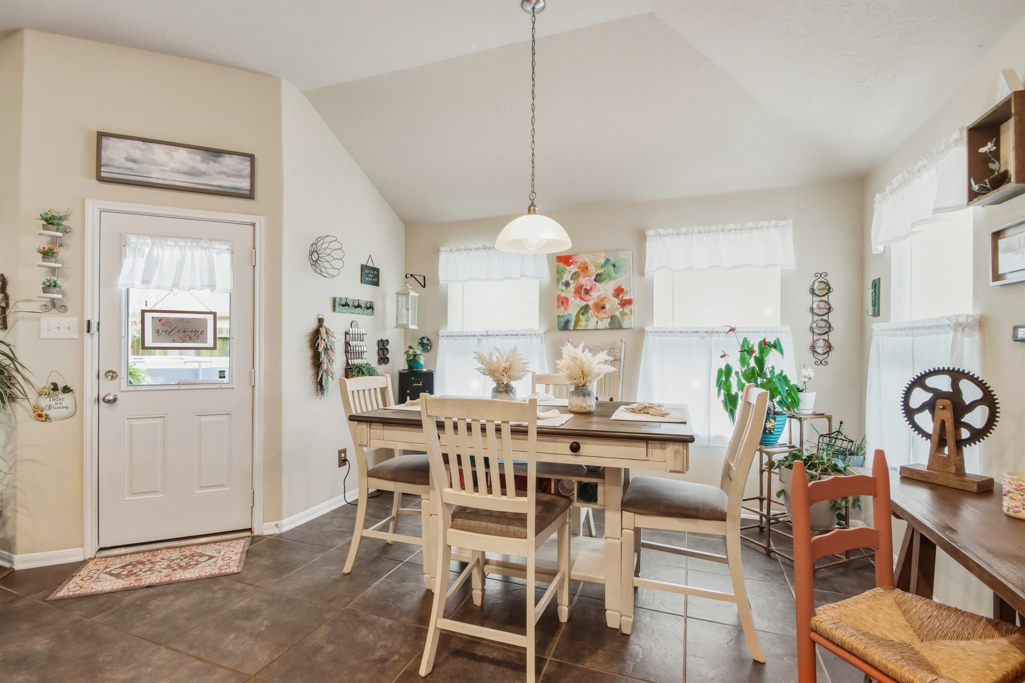 9906 Knob Hollow Way Property Photo 13