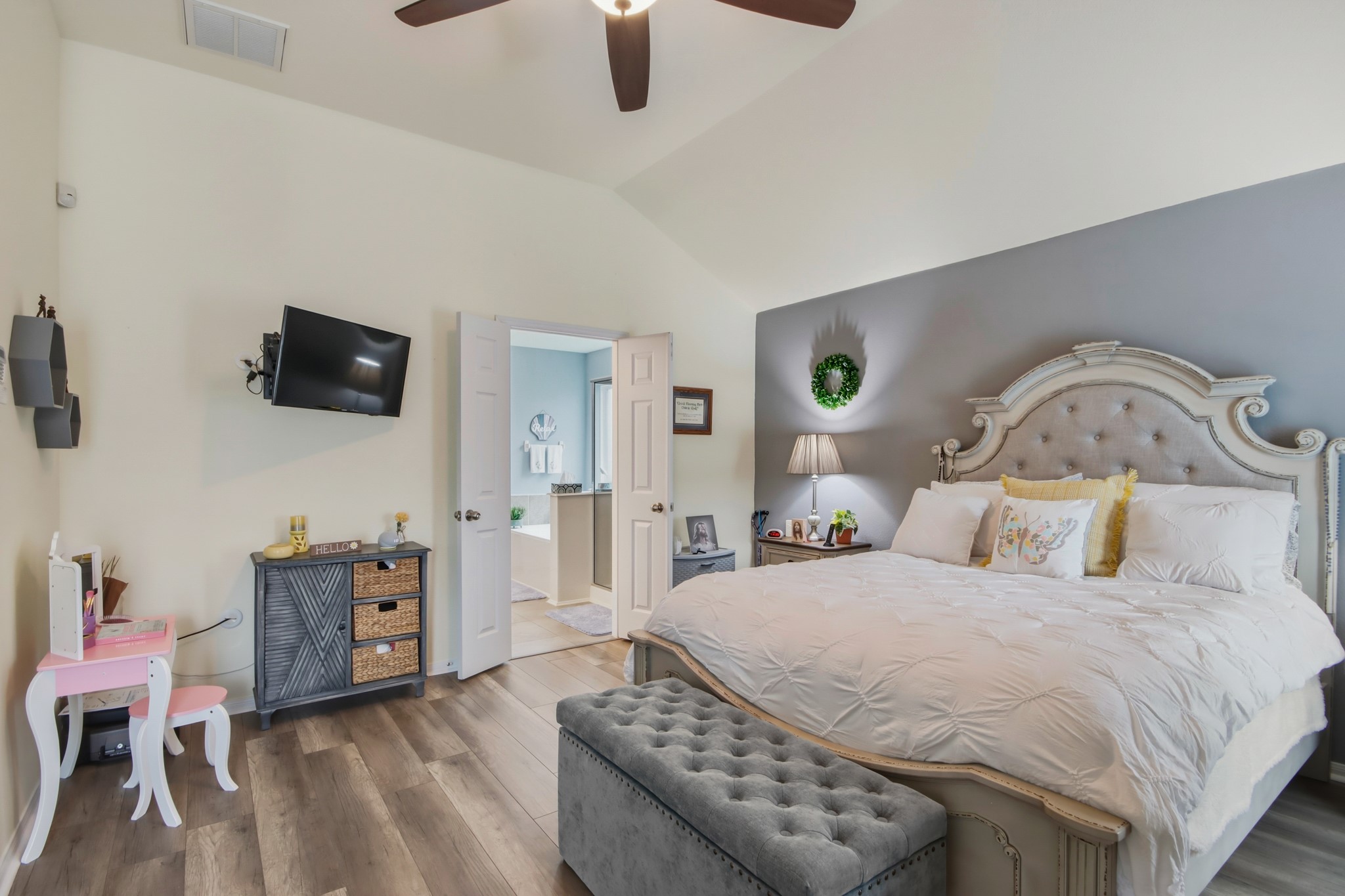 9906 Knob Hollow Way Property Photo 14