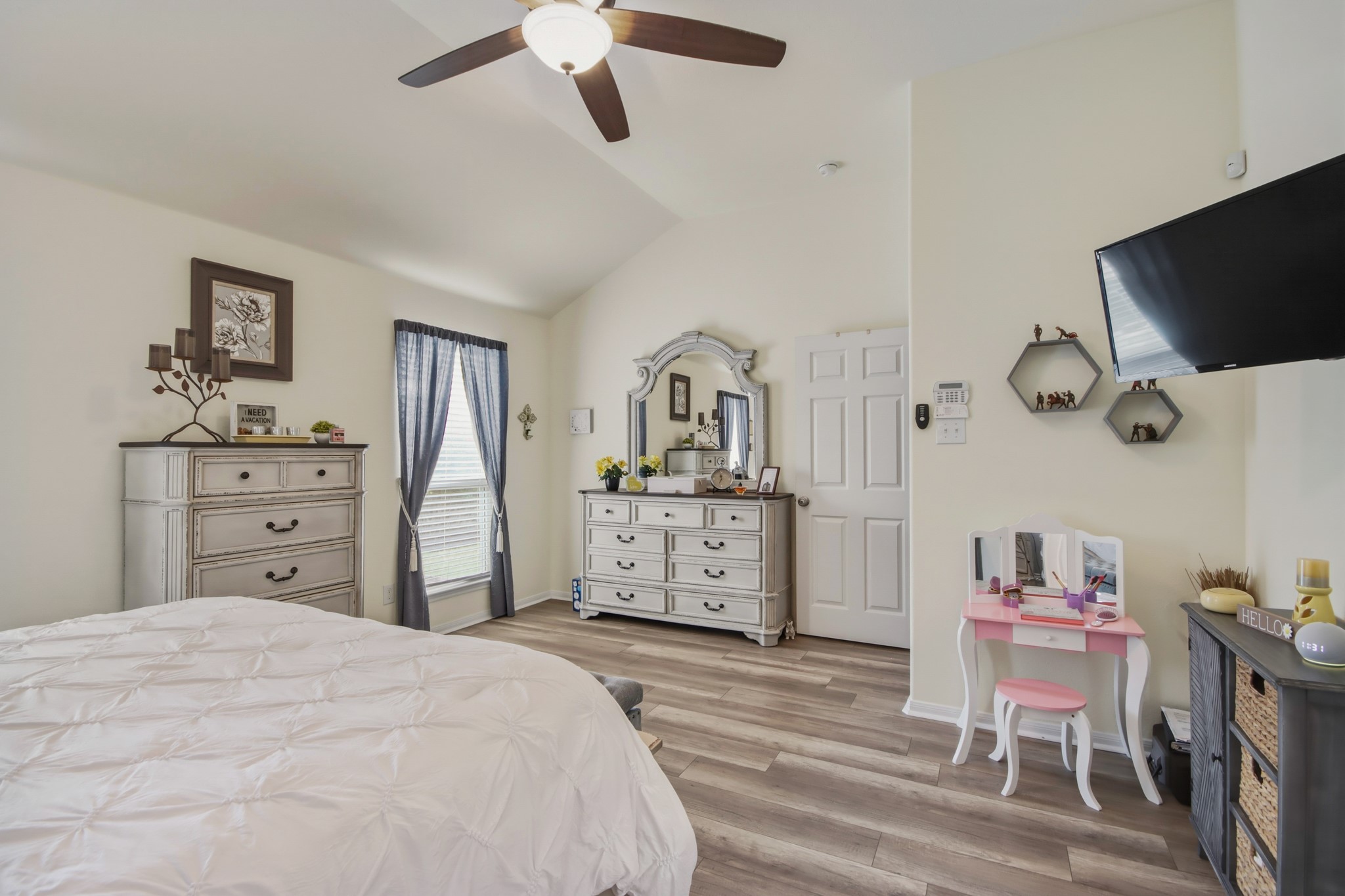 9906 Knob Hollow Way Property Photo 15