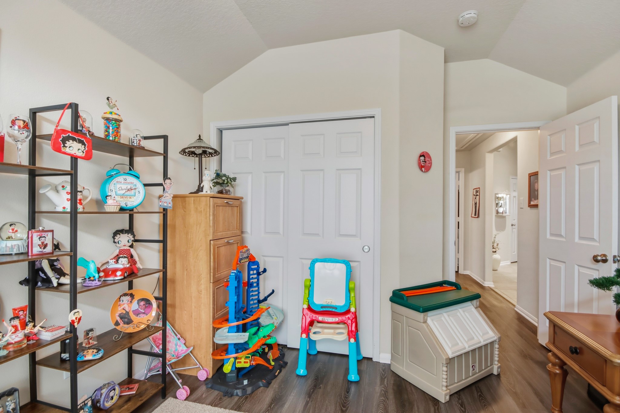 9906 Knob Hollow Way Property Photo 22