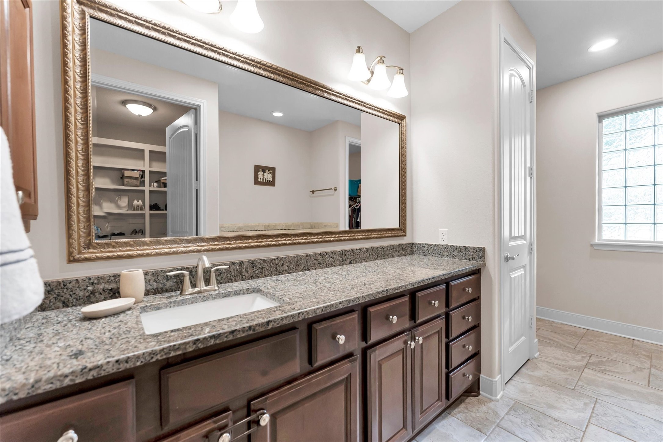 1735 Opal Trail Property Photo 37