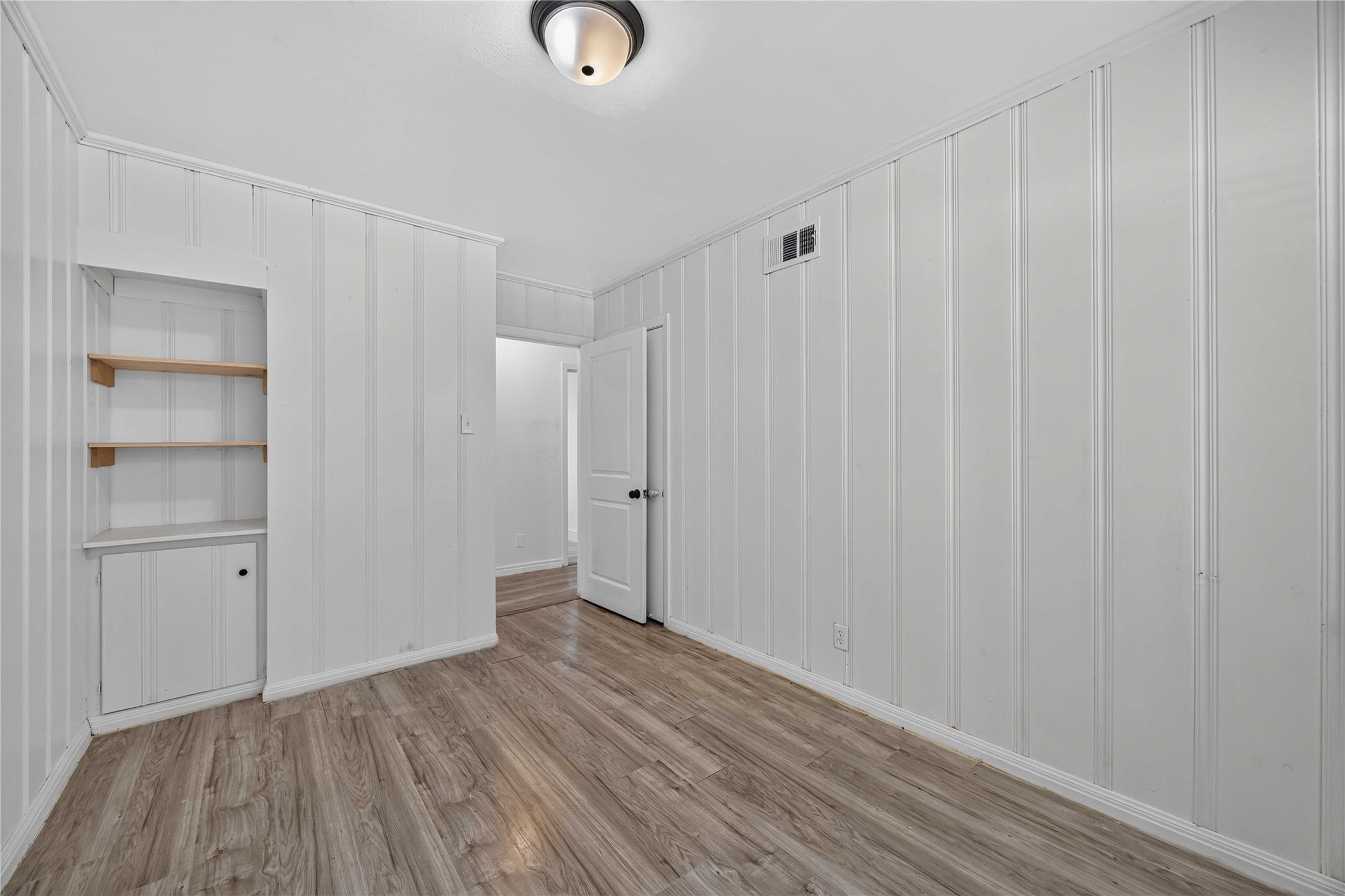 6207 Heron Drive Property Photo 10