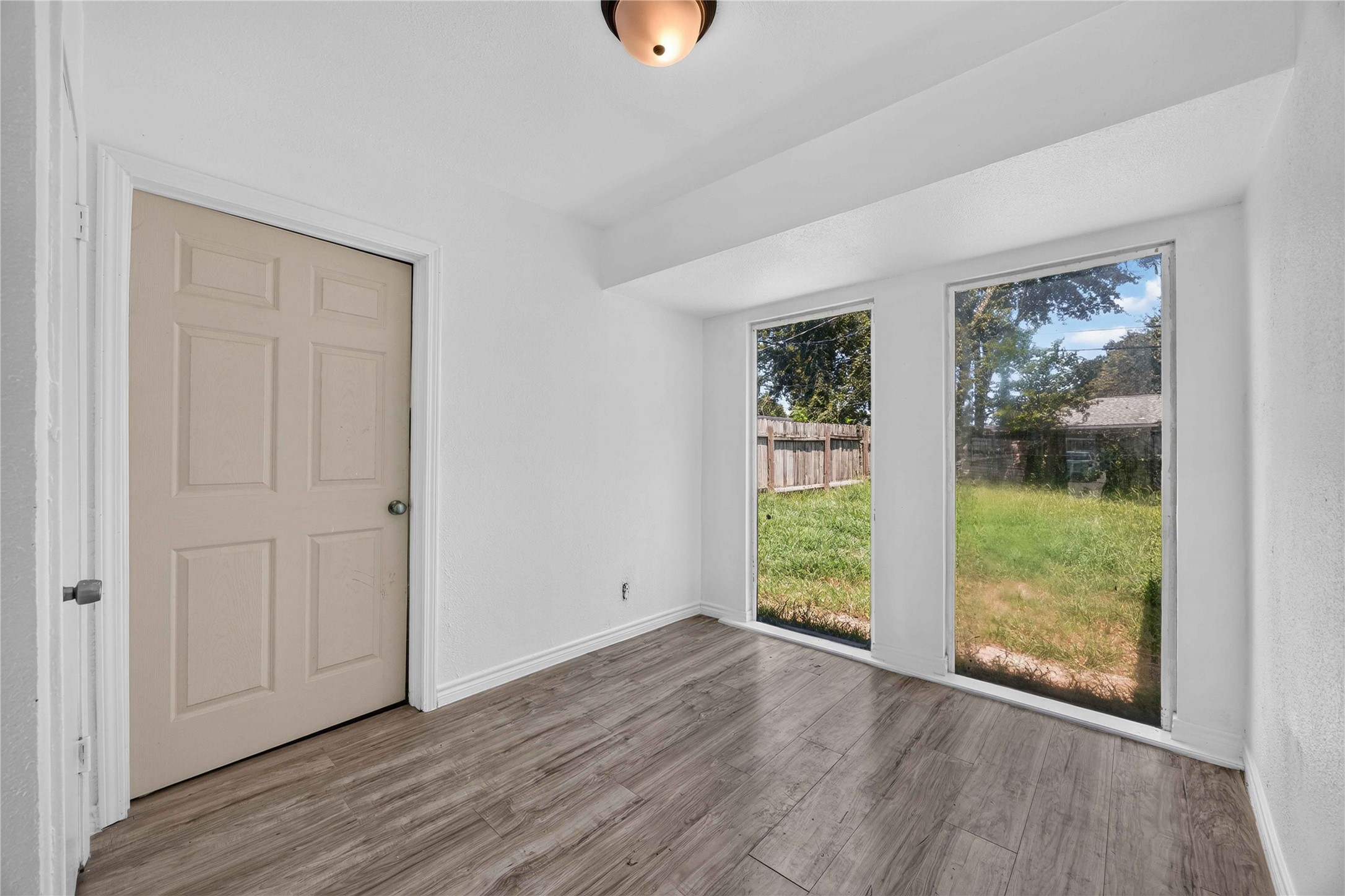 6207 Heron Drive Property Photo 16
