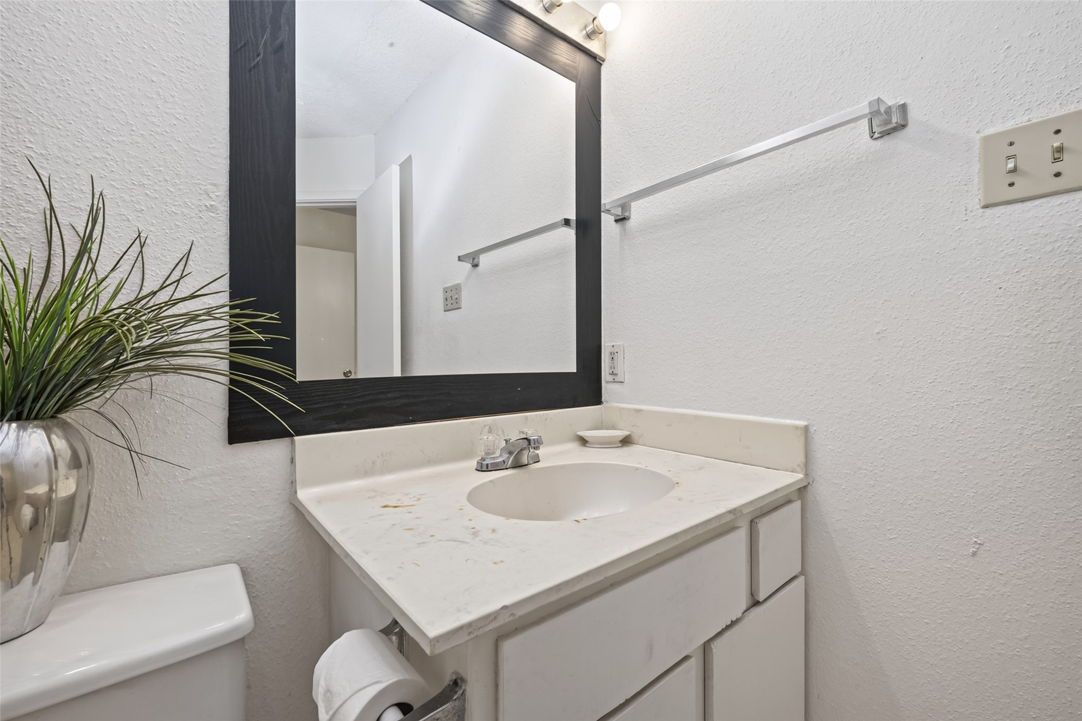 9435 Pagewood Lane Property Photo 17
