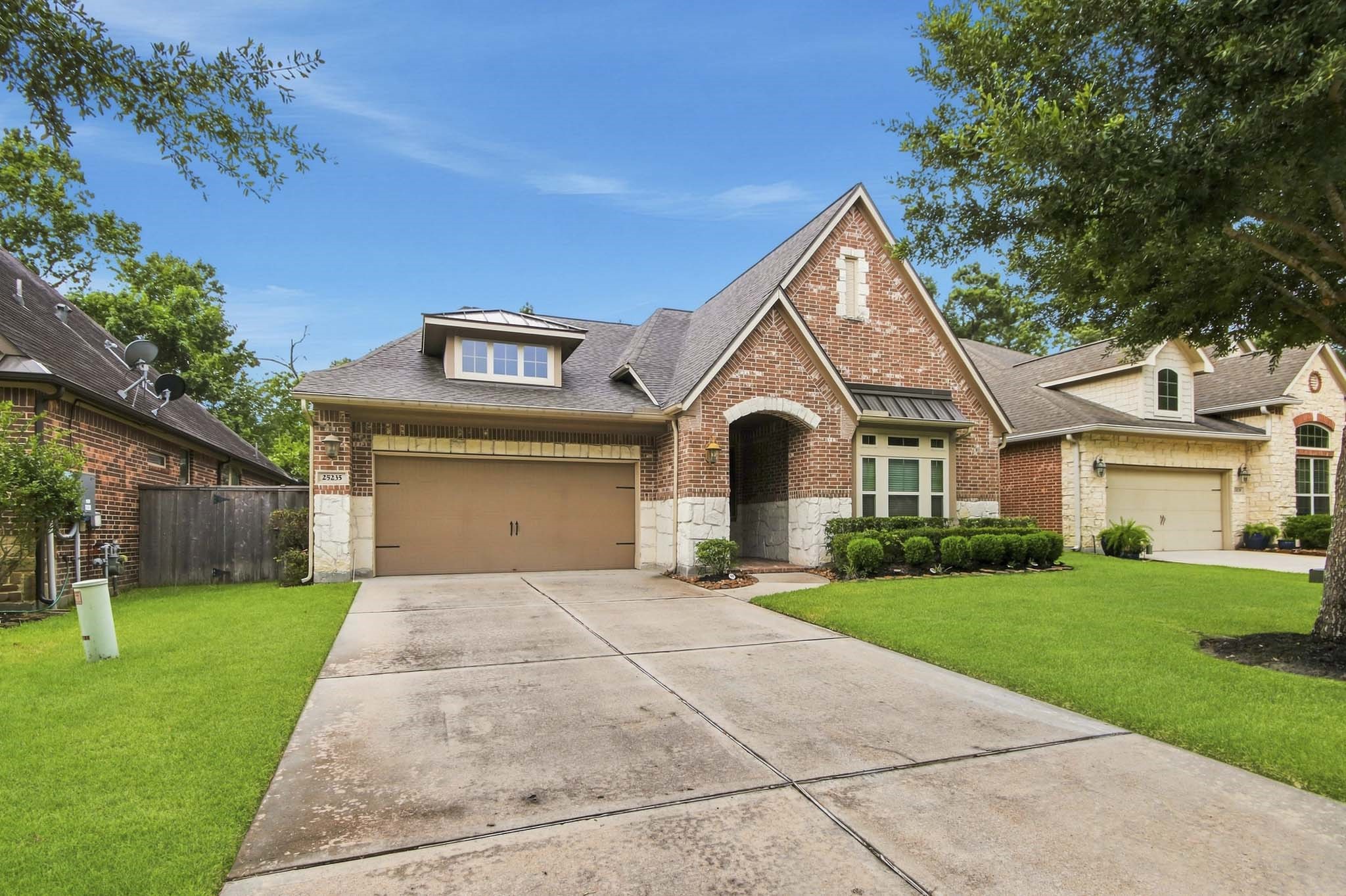 25235 Denton Trace Drive Property Photo 2