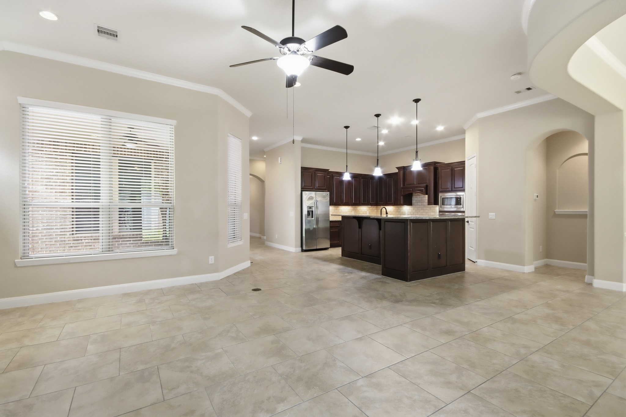 25235 Denton Trace Drive Property Photo 5