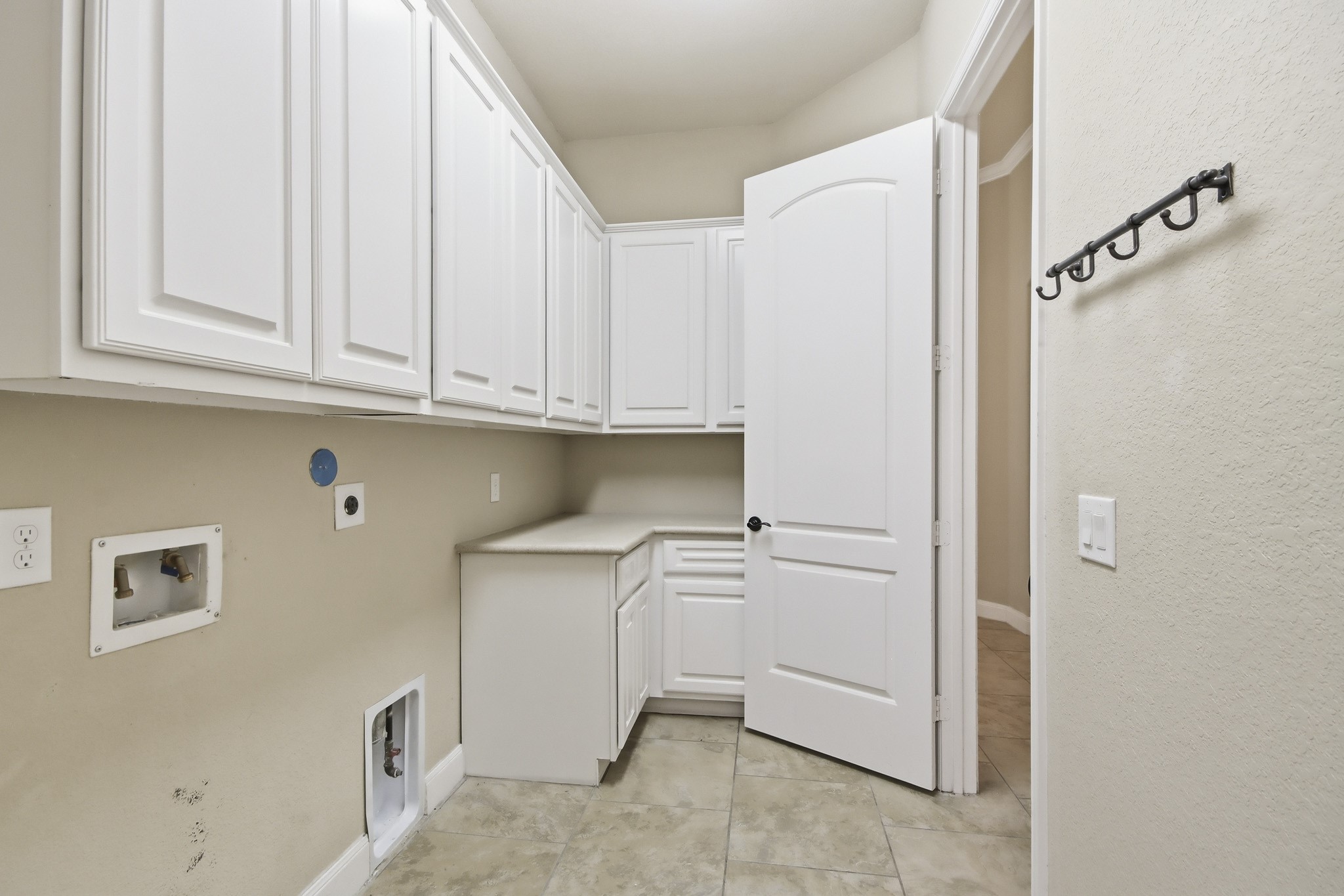 25235 Denton Trace Drive Property Photo 16