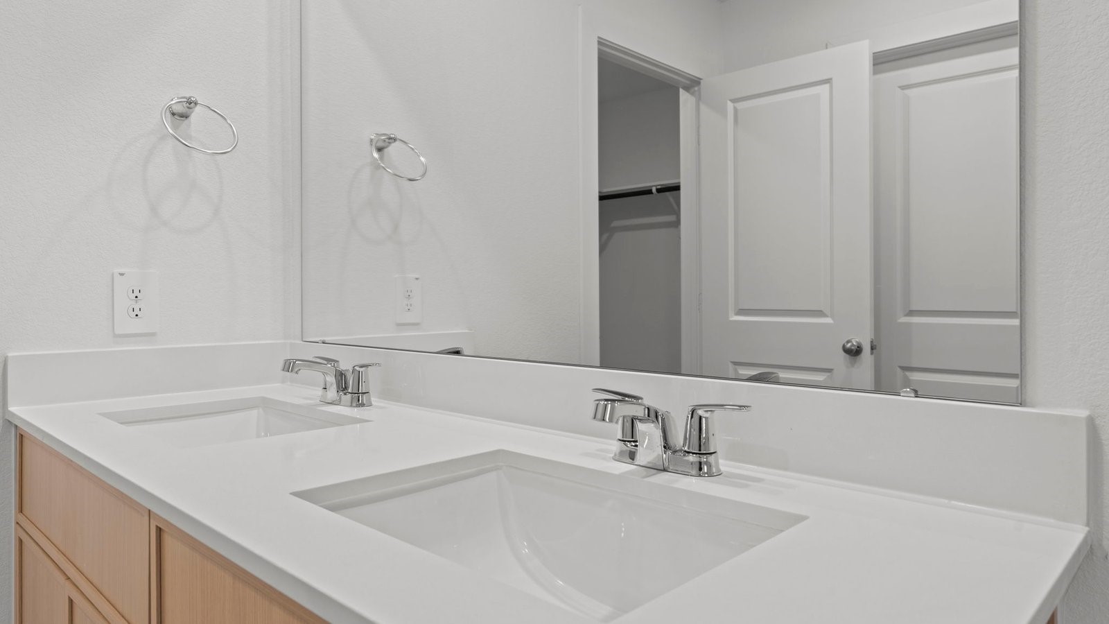 3515 Blackbird Lane Property Photo 17