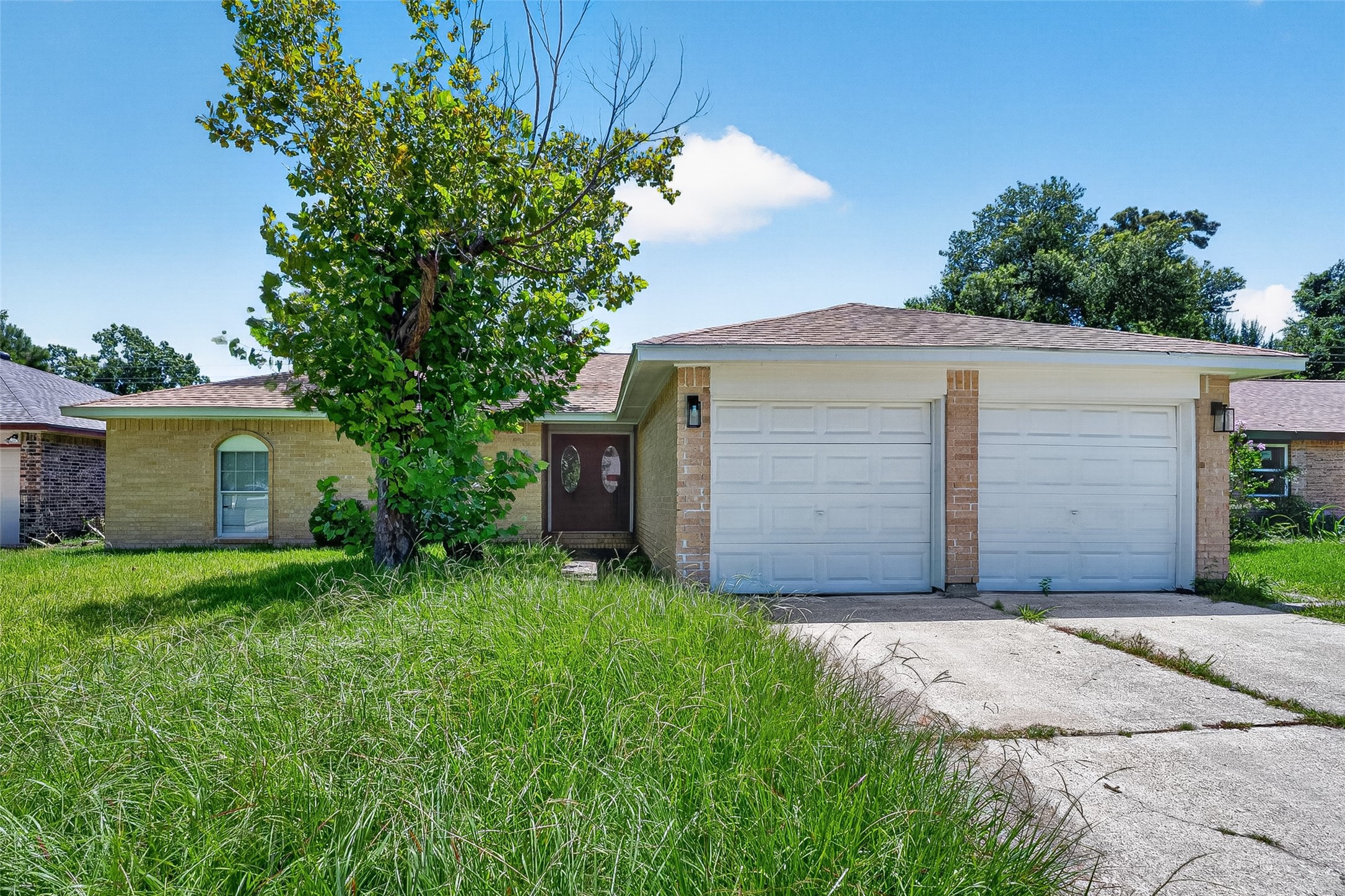 1446 Castle Glen Drive Property Photo 1