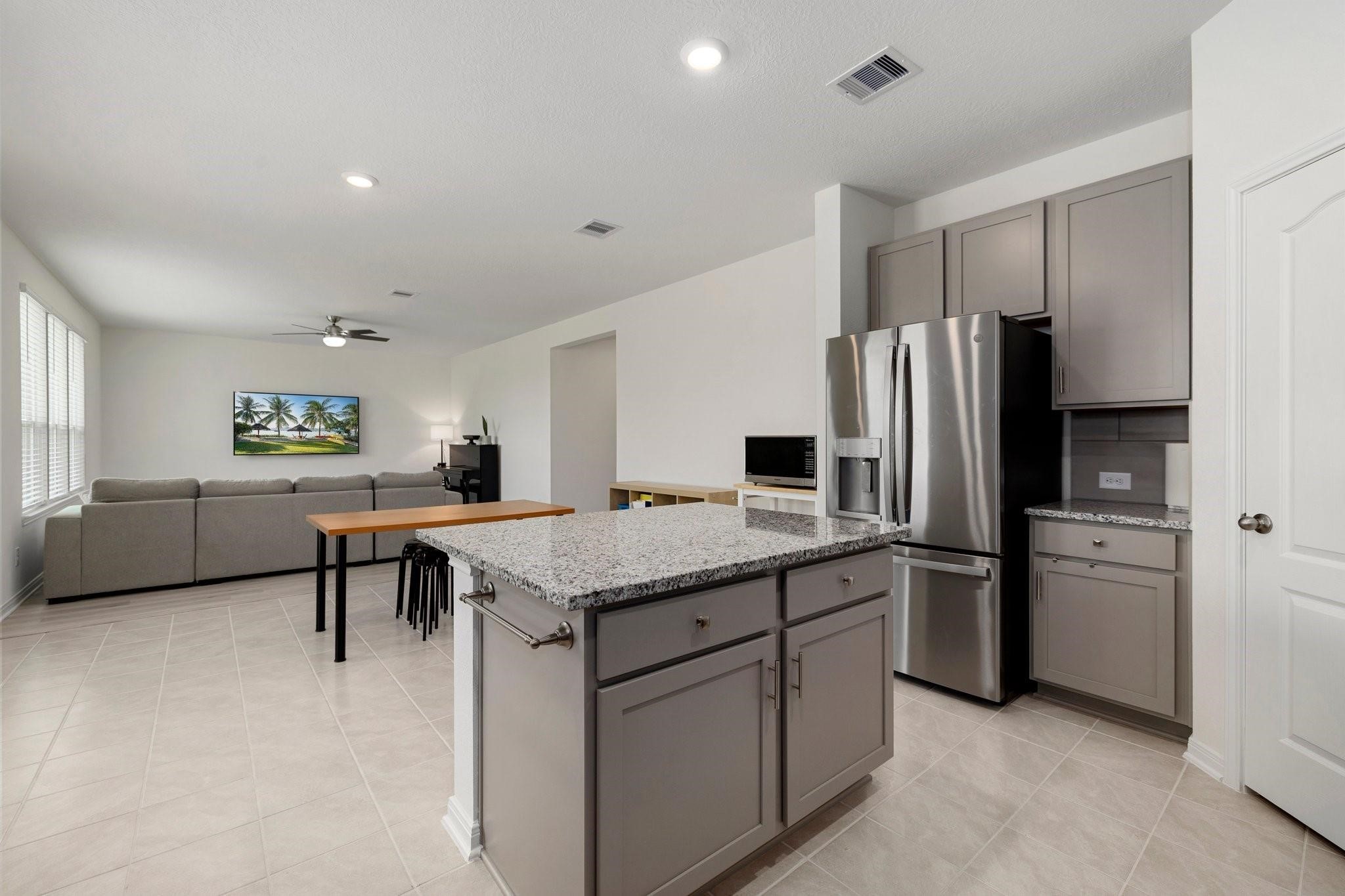 7618 Coral Key Drive Property Photo 16