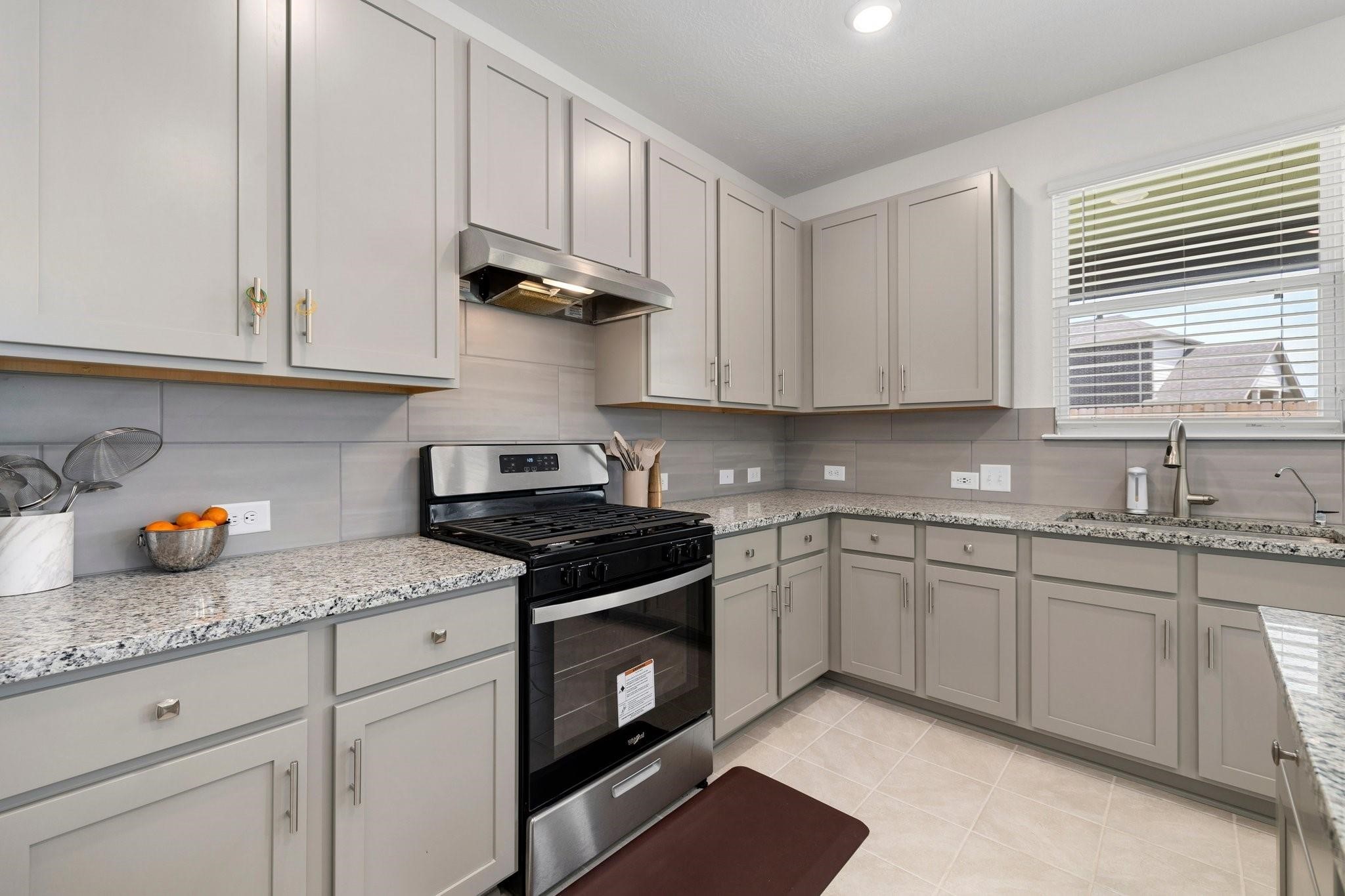 7618 Coral Key Drive Property Photo 17