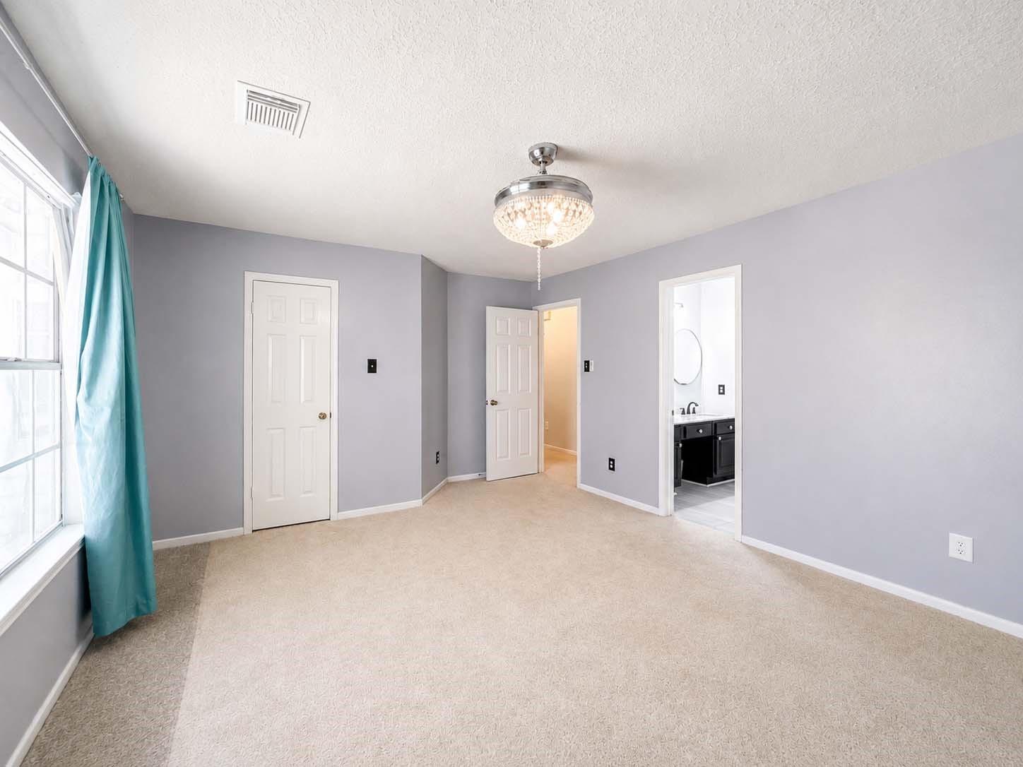 1250 Hunter Wood Drive Property Photo 27