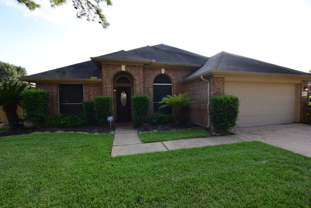 9615 Willow Crossing Drive Property Photo