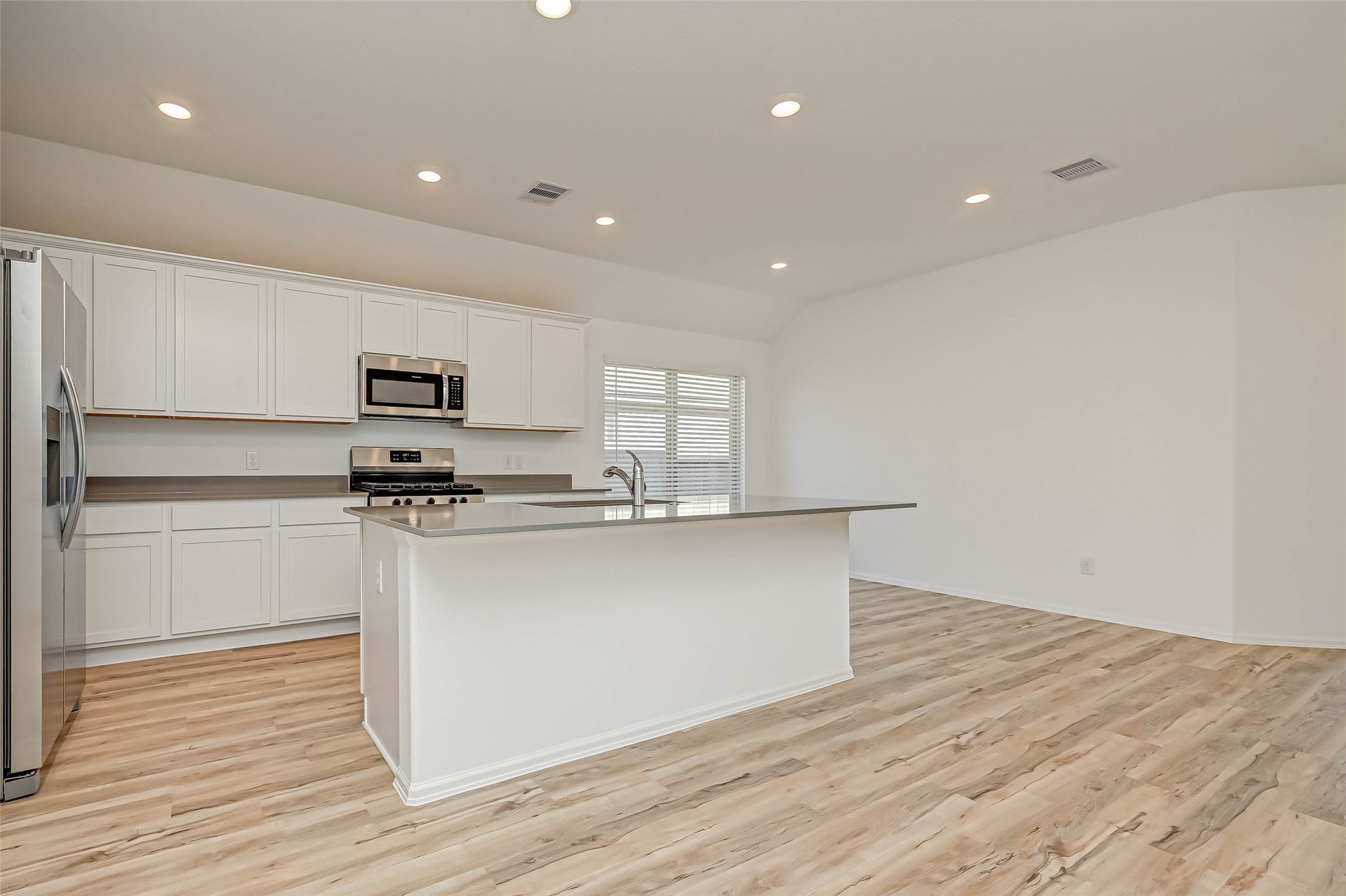 21343 Bering Reach Drive Property Photo 7