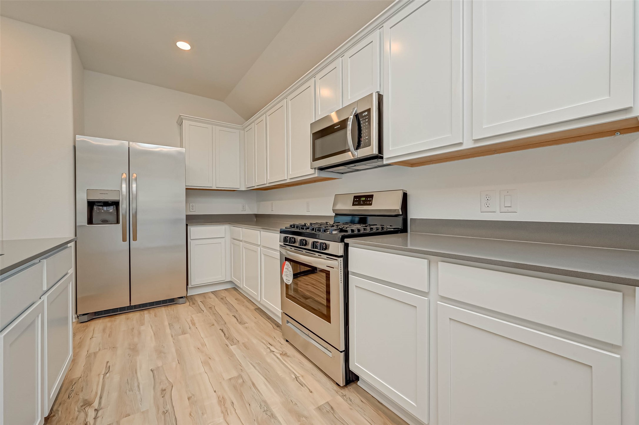 21343 Bering Reach Drive Property Photo 9