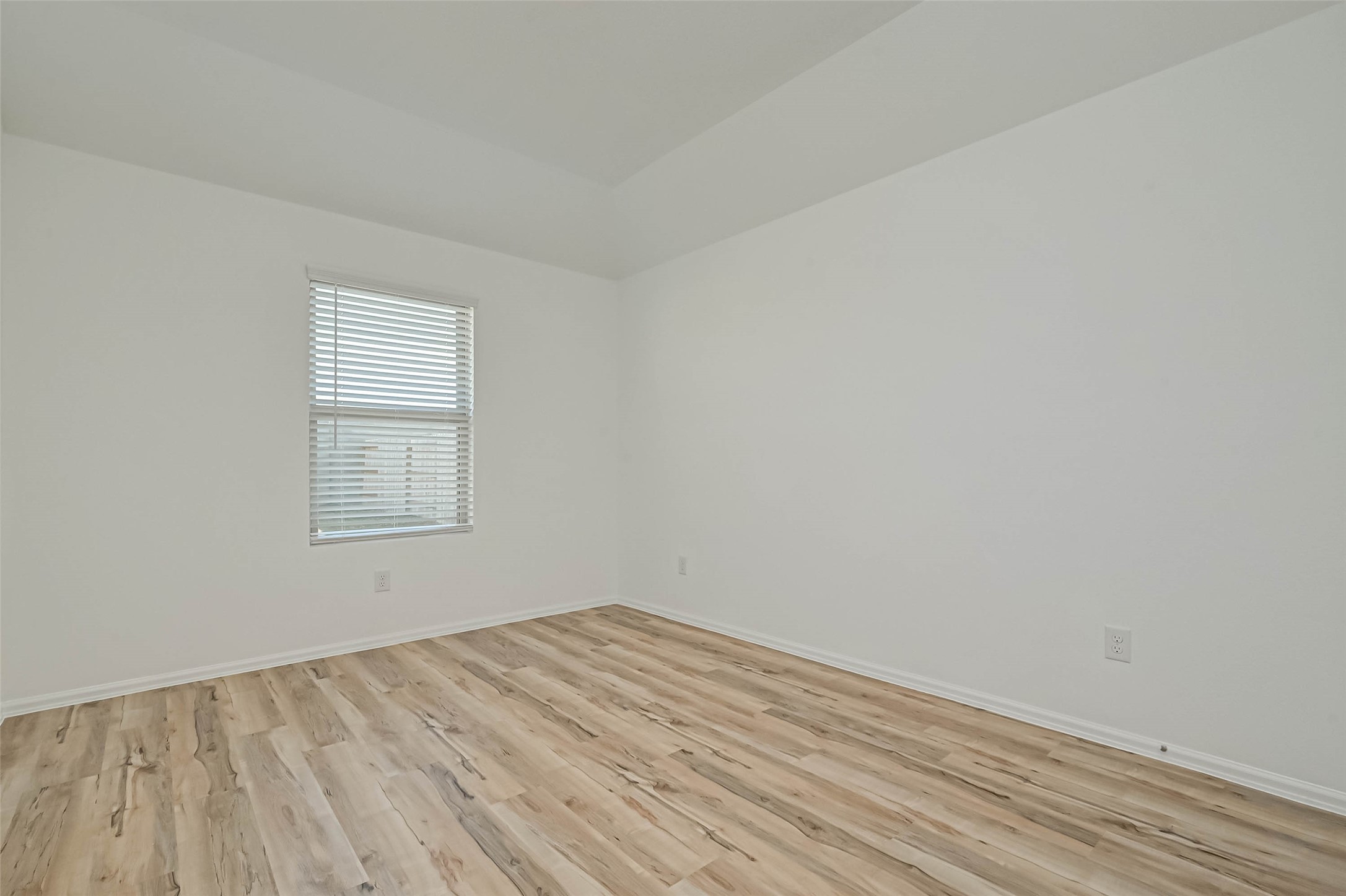 21343 Bering Reach Drive Property Photo 21