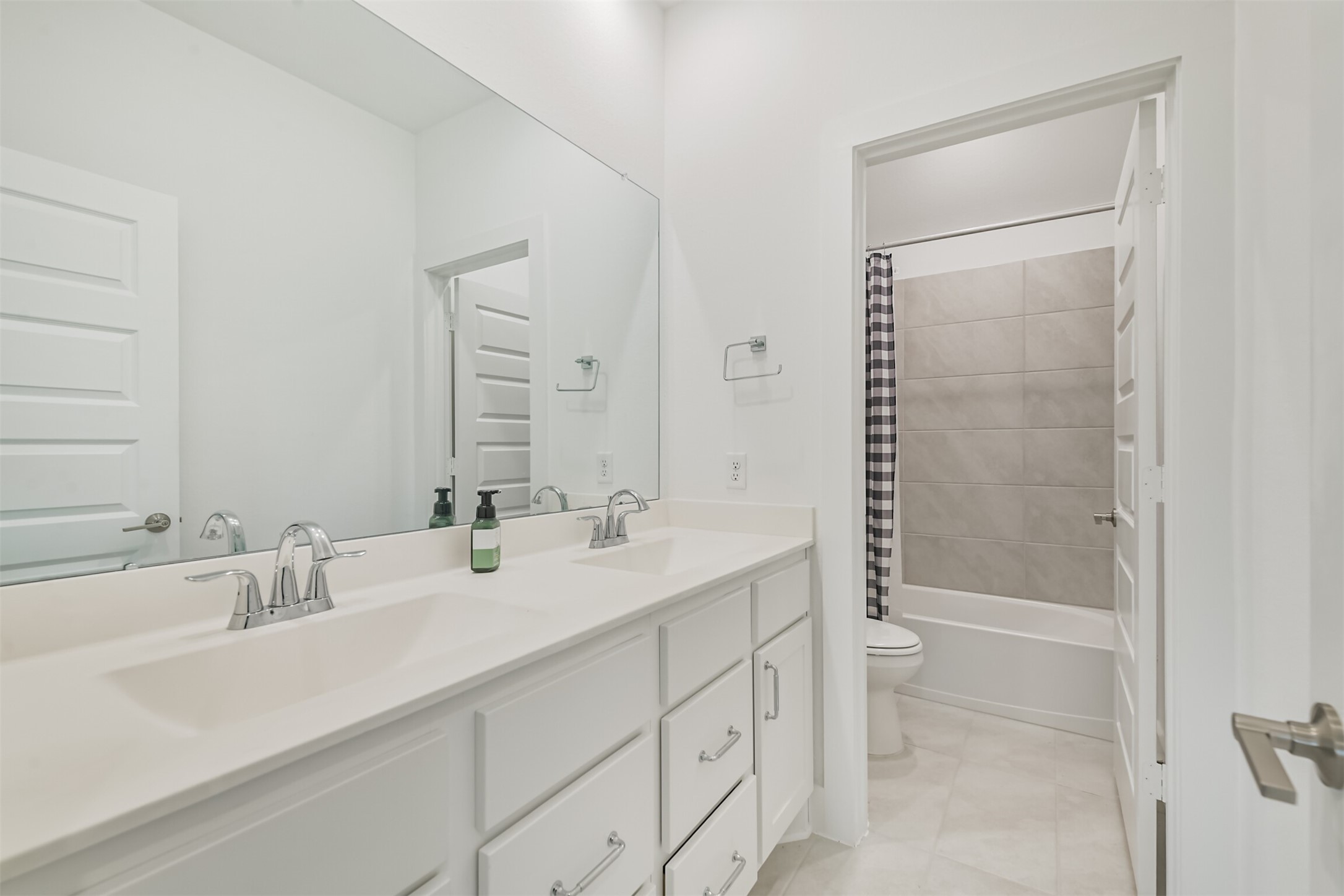 26923 Longwood Ledge Drive Property Photo 27