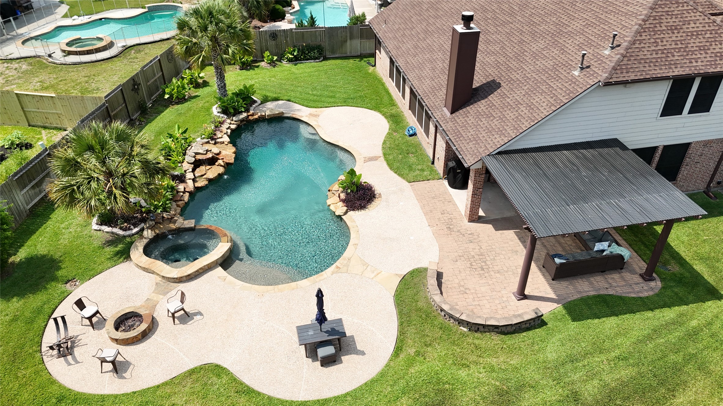 8014 Ravens Point Drive Property Photo 1