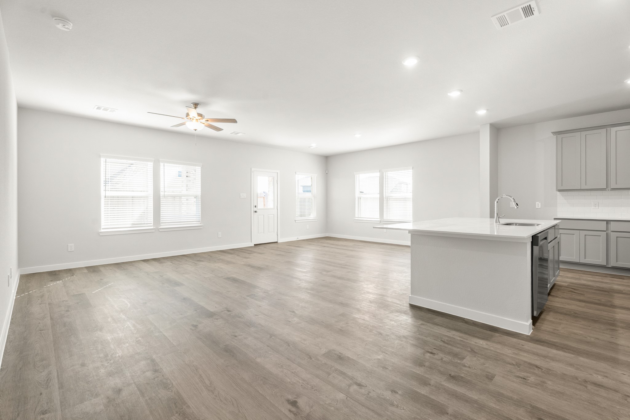 1597 Elm Court Property Photo 12