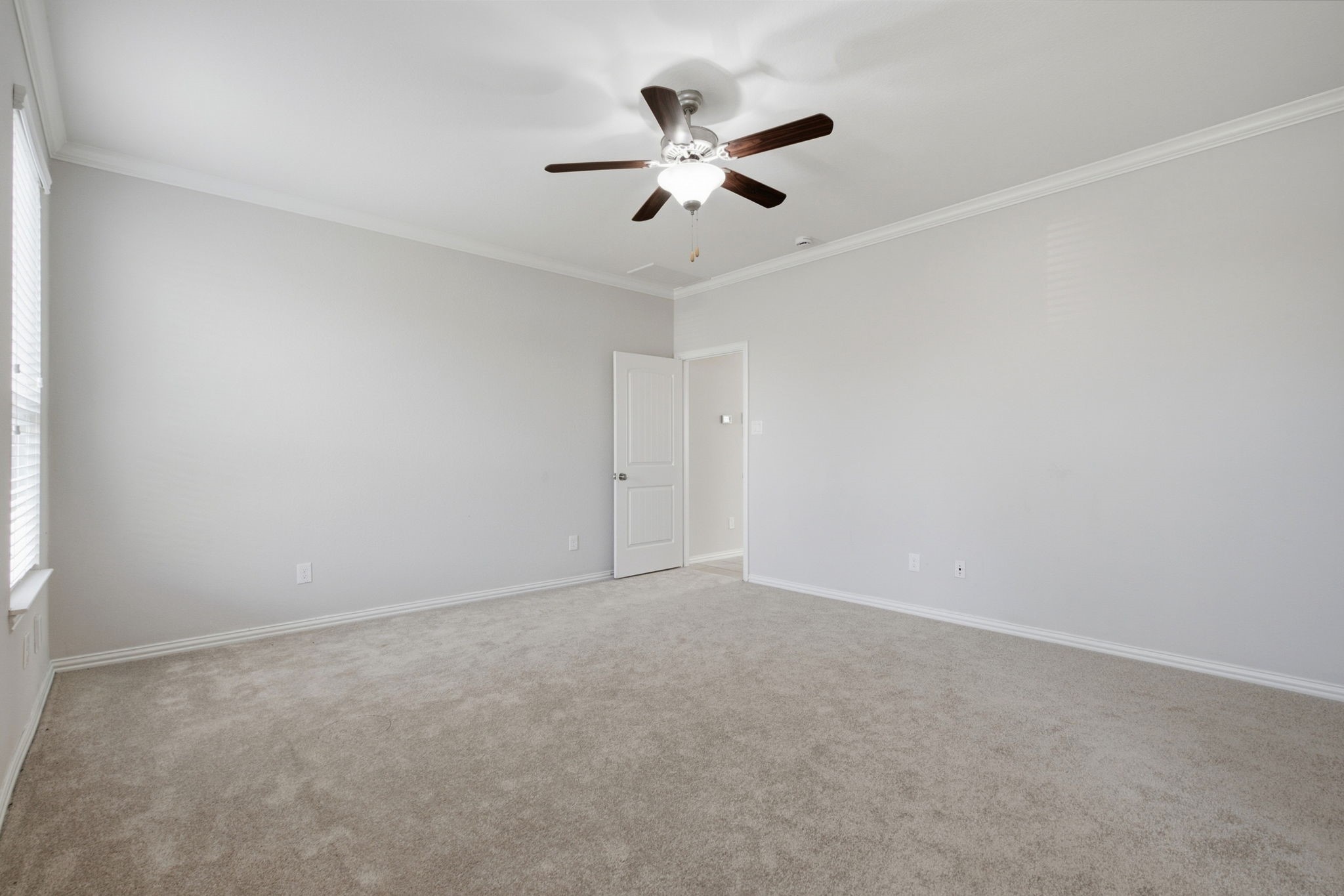 2261 Ivy Wall Drive Property Photo 16