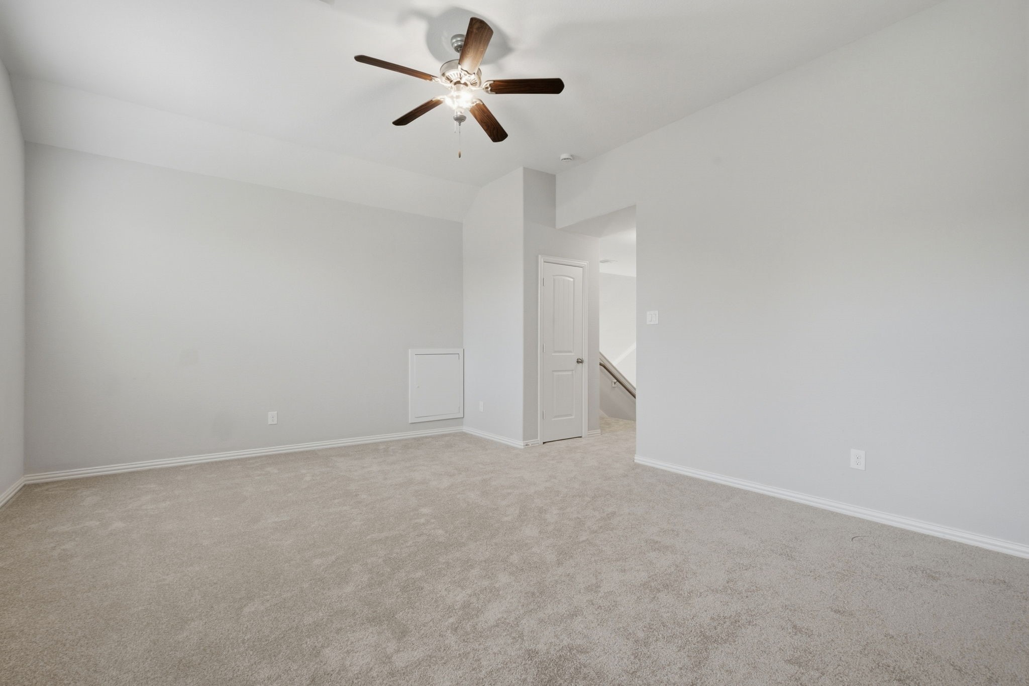 2261 Ivy Wall Drive Property Photo 22