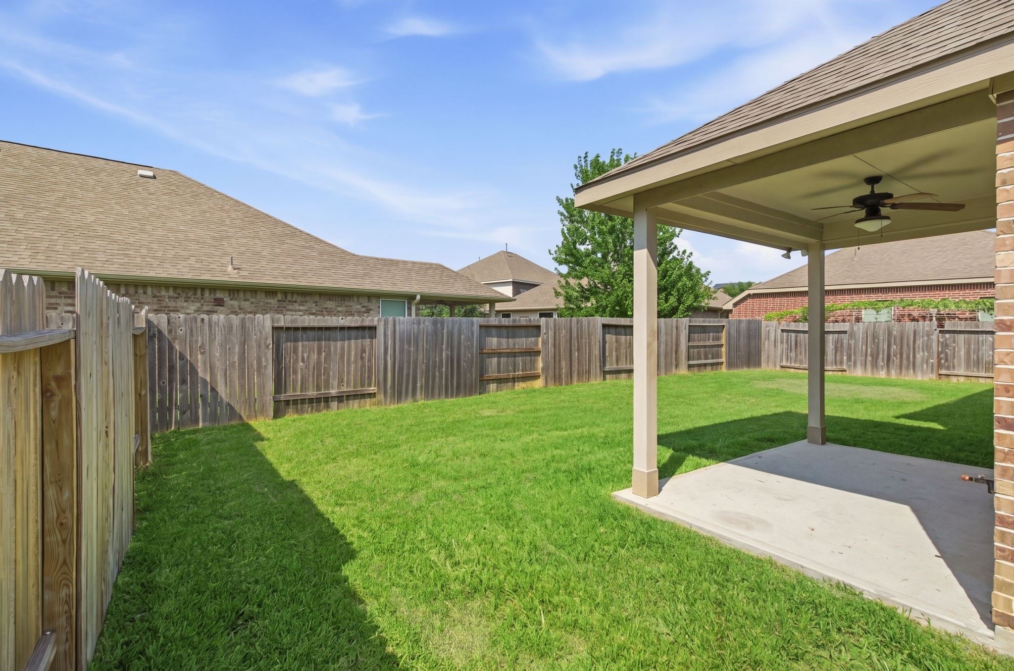 2261 Ivy Wall Drive Property Photo 29