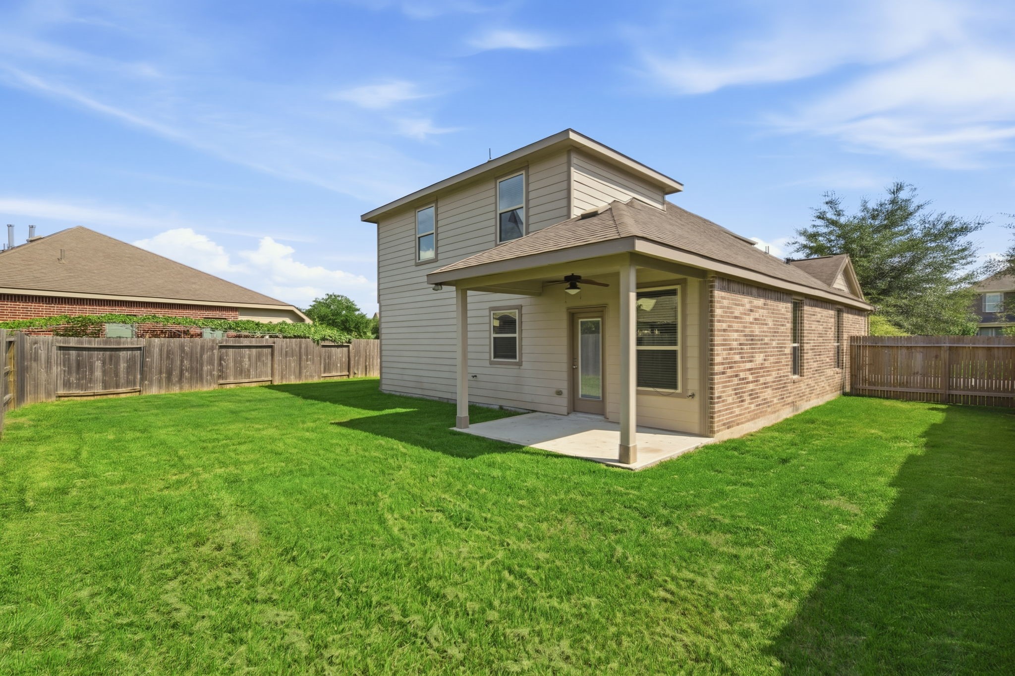 2261 Ivy Wall Drive Property Photo 30