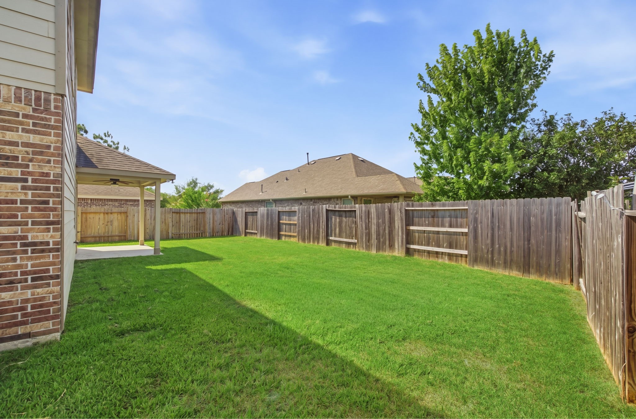 2261 Ivy Wall Drive Property Photo 32