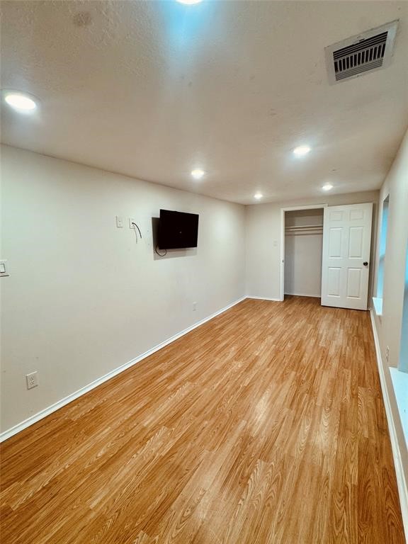 1828 Forest Hill Property Photo 5