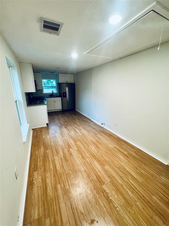 1828 Forest Hill Property Photo 6