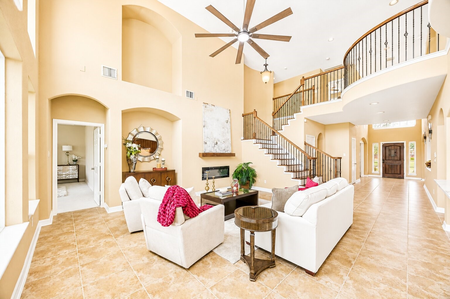 4303 Pensacola Oaks Lane Property Photo 6