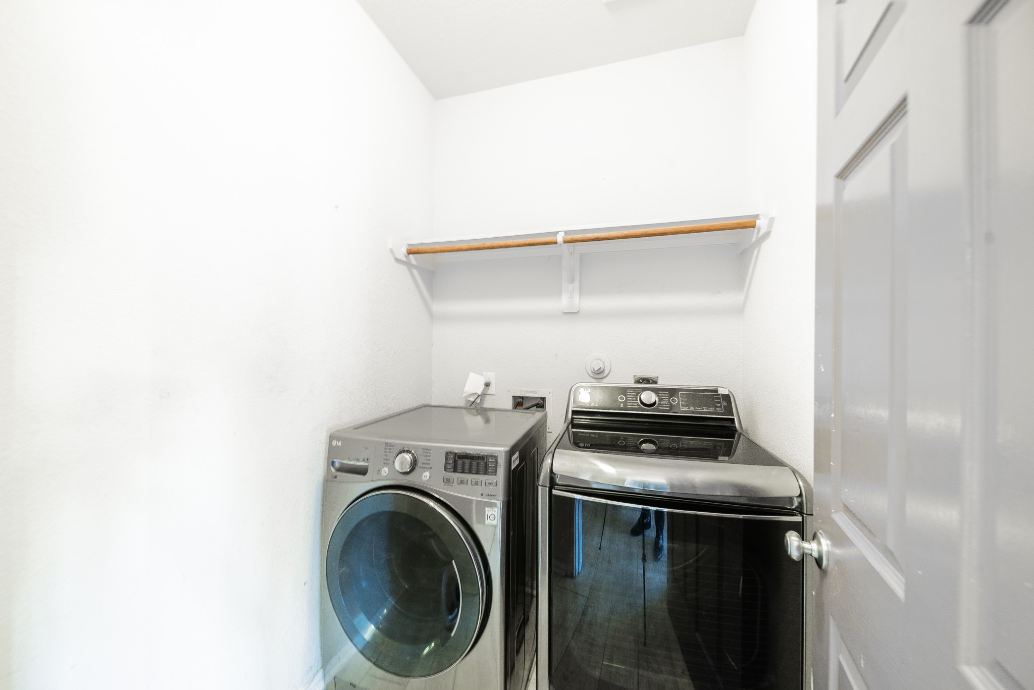 11821 Jelicoe Drive Property Photo 17