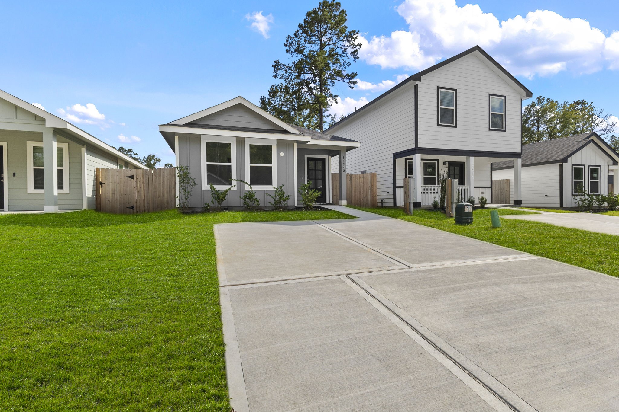 11942 Detar Court Property Photo 3