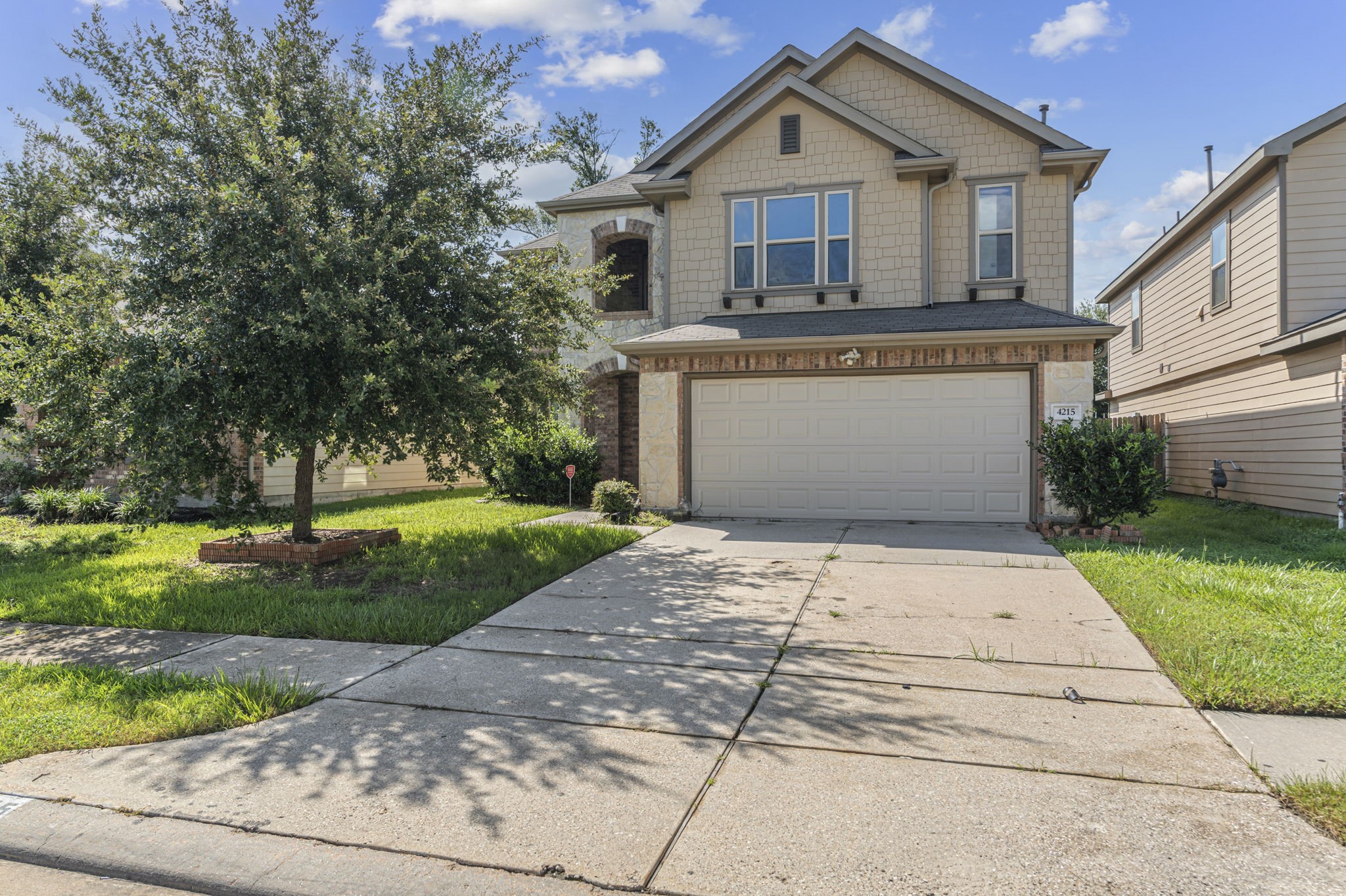 4215 False Cypress Lane Property Photo 1