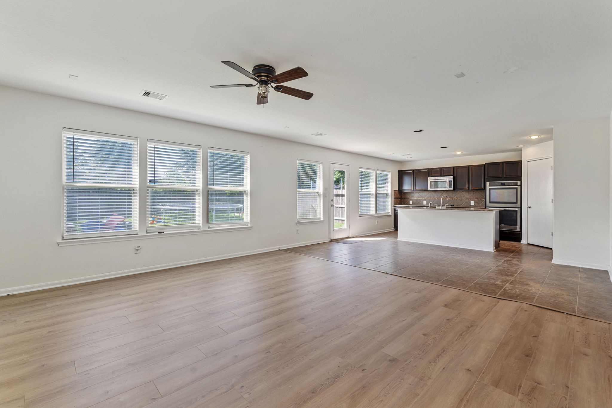 4215 False Cypress Lane Property Photo 9