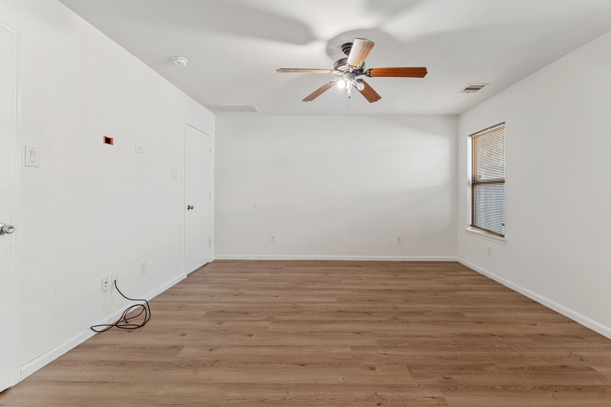 4215 False Cypress Lane Property Photo 16