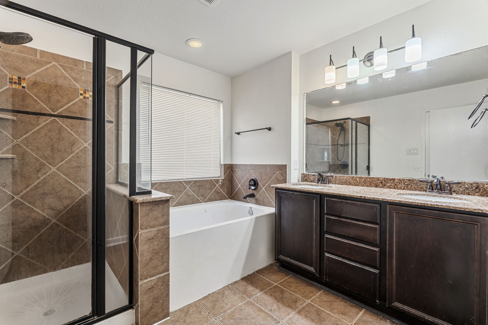 4215 False Cypress Lane Property Photo 17