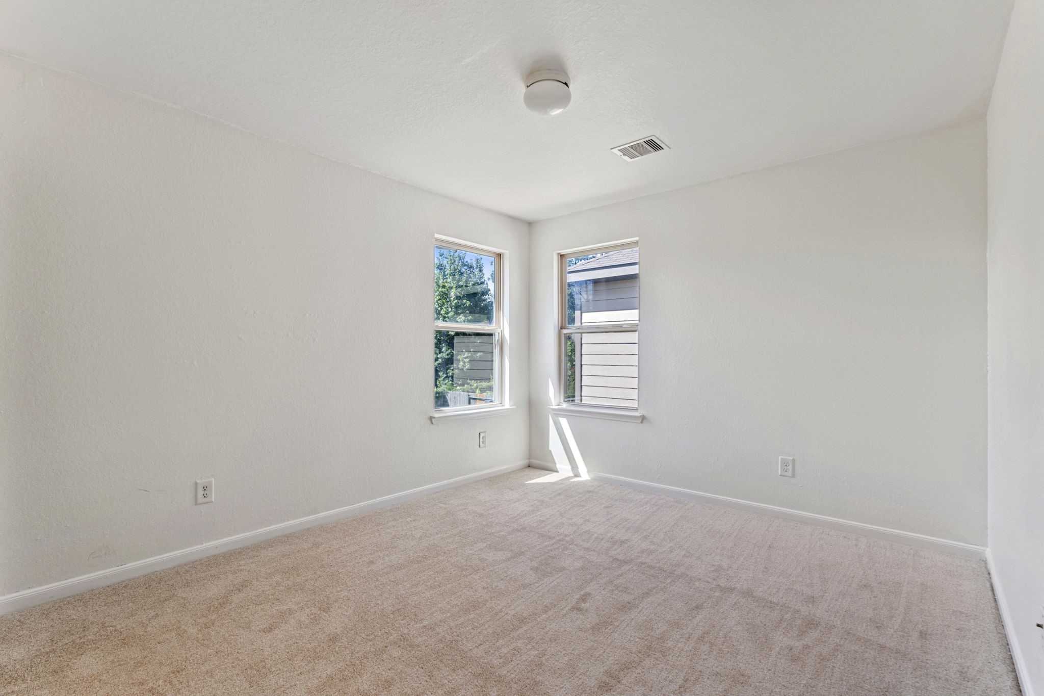 4215 False Cypress Lane Property Photo 19