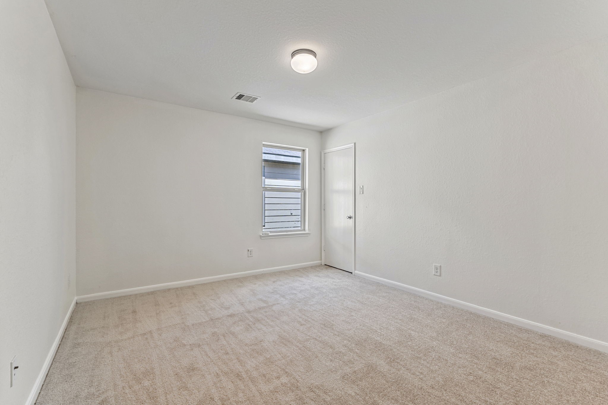 4215 False Cypress Lane Property Photo 21