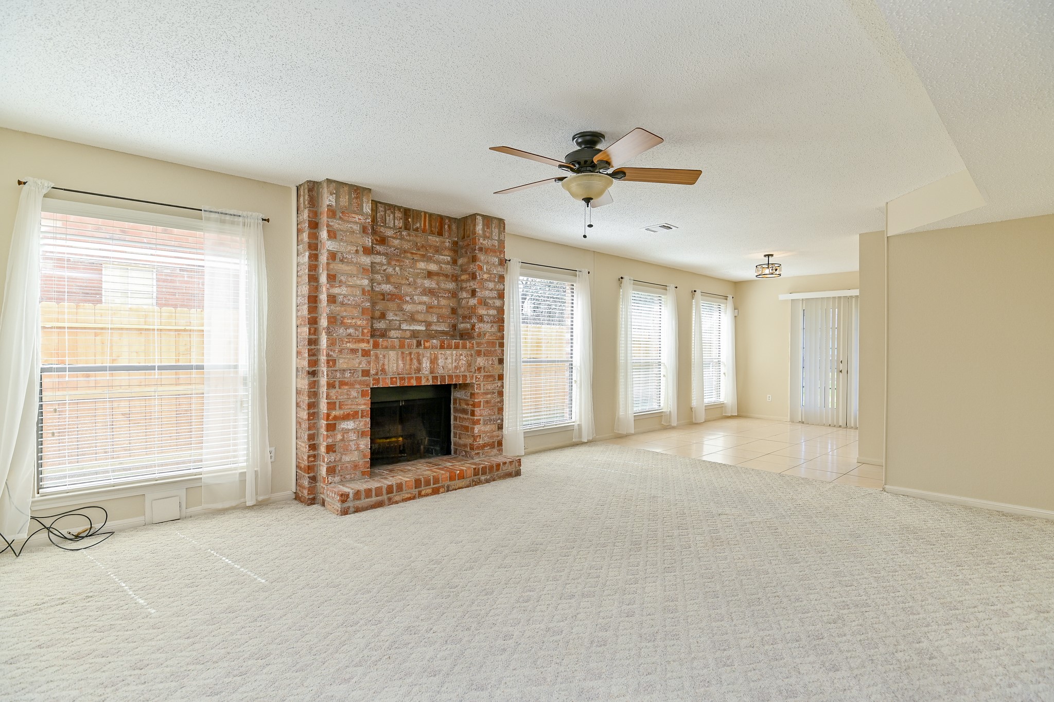 3410 Streamside Lane Property Photo 28