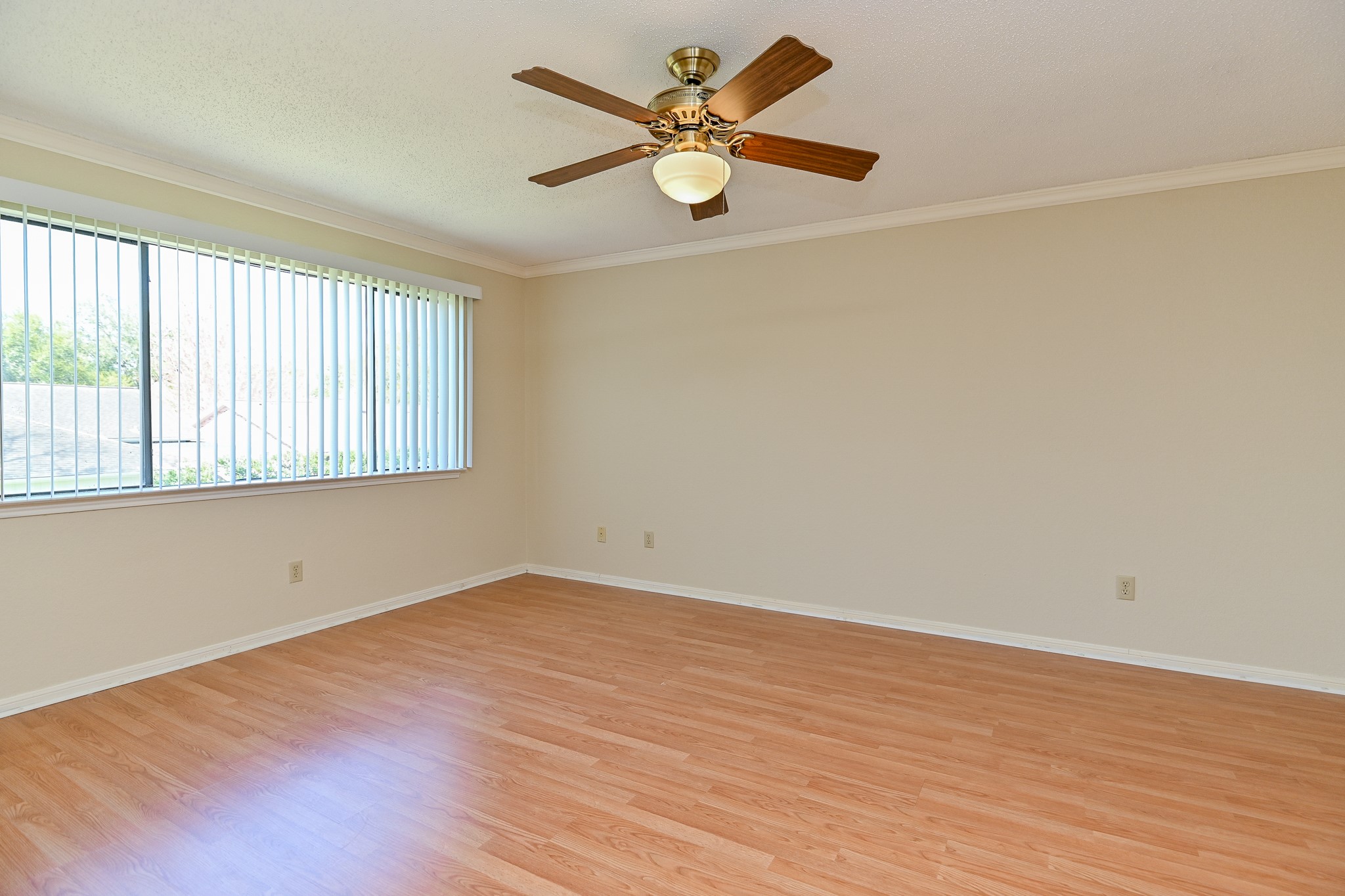 3410 Streamside Lane Property Photo 34