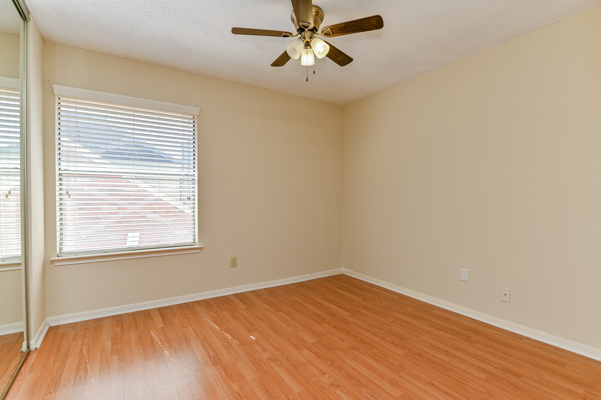 3410 Streamside Lane Property Photo 41