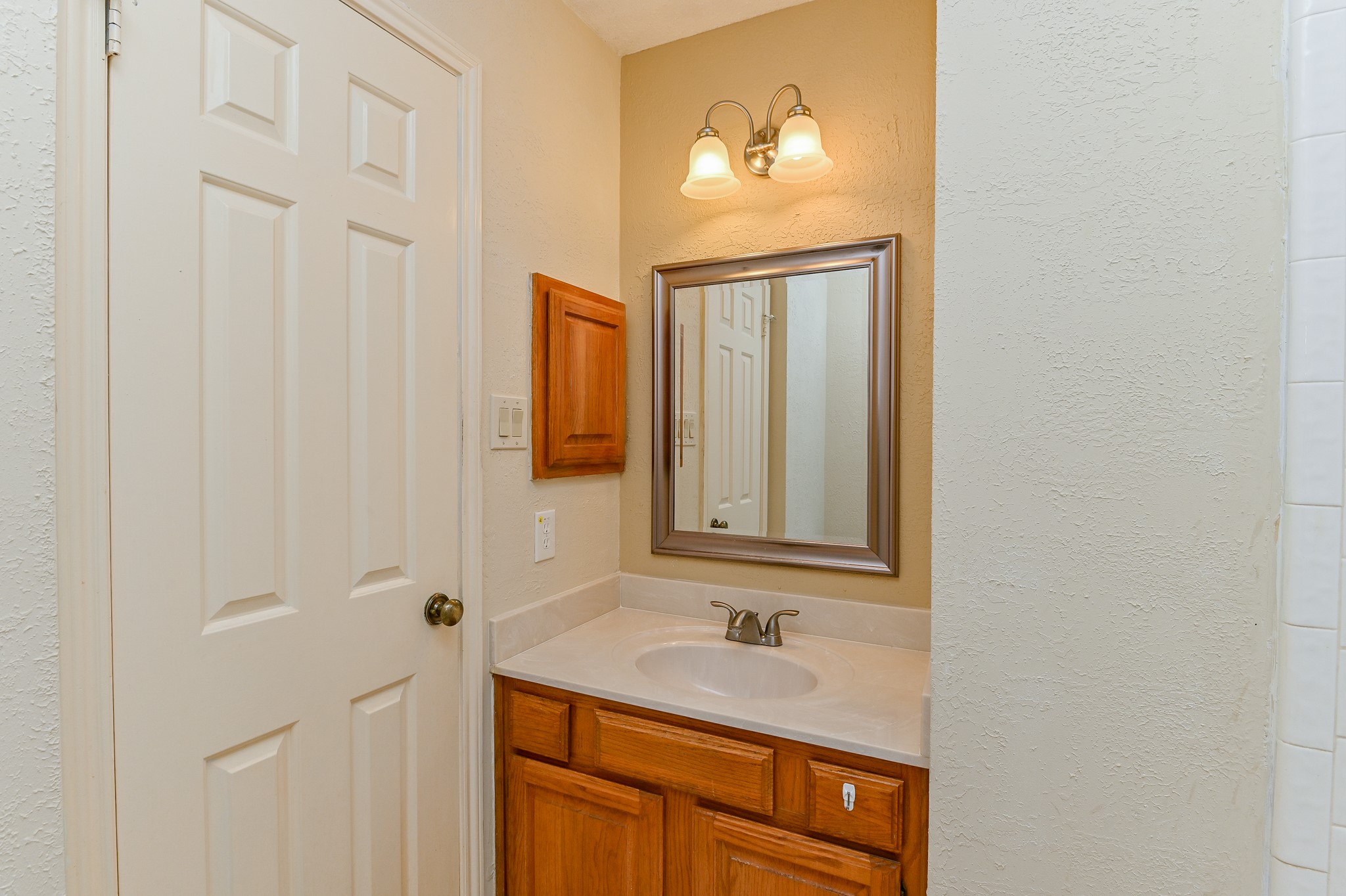 3410 Streamside Lane Property Photo 44