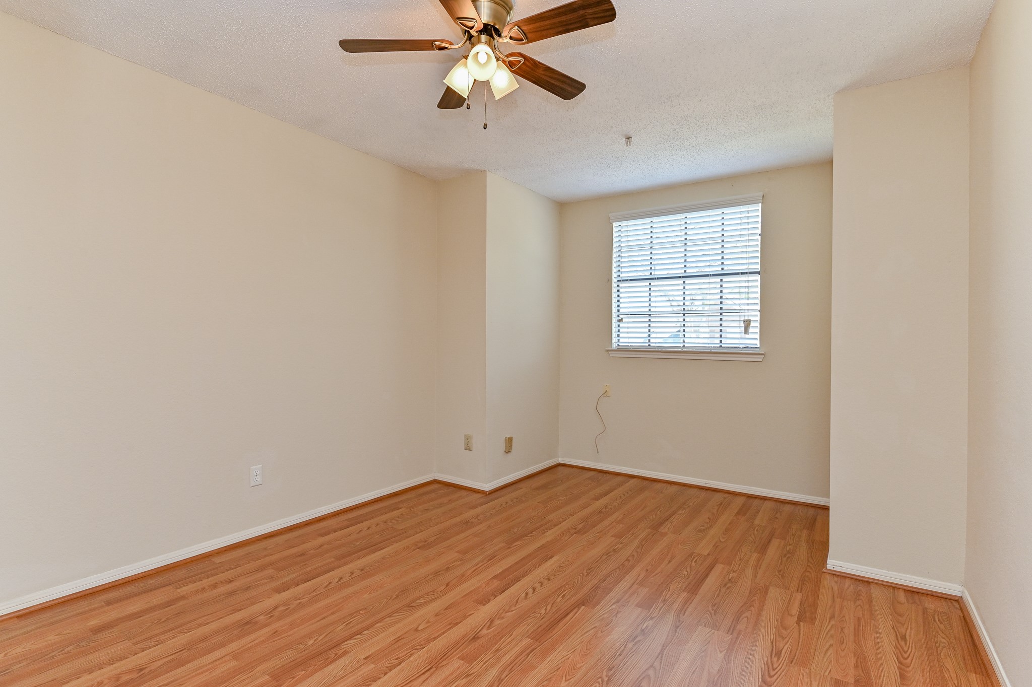 3410 Streamside Lane Property Photo 45