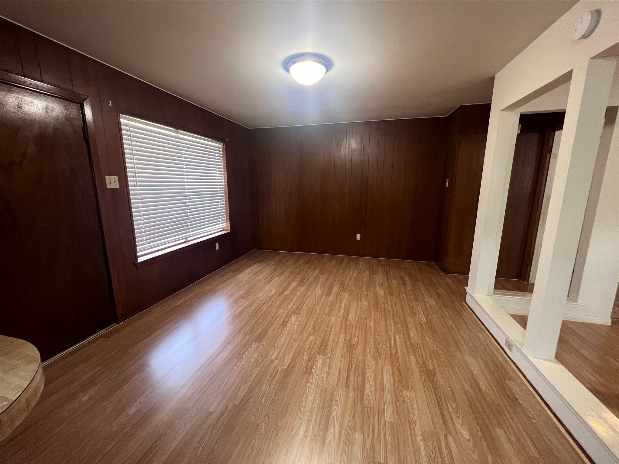 1111 Kelving Way Property Photo 12