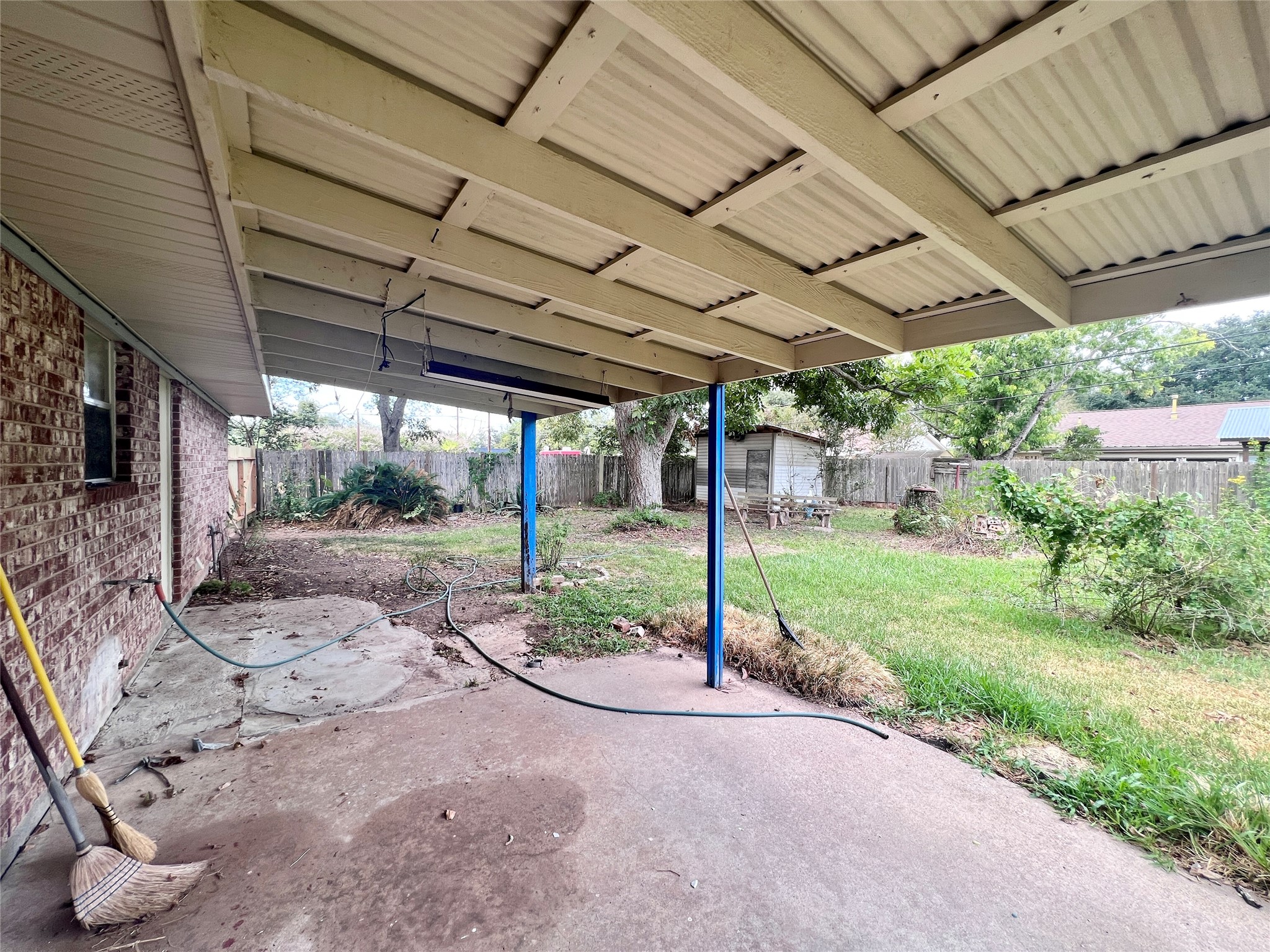 1111 Kelving Way Property Photo 16