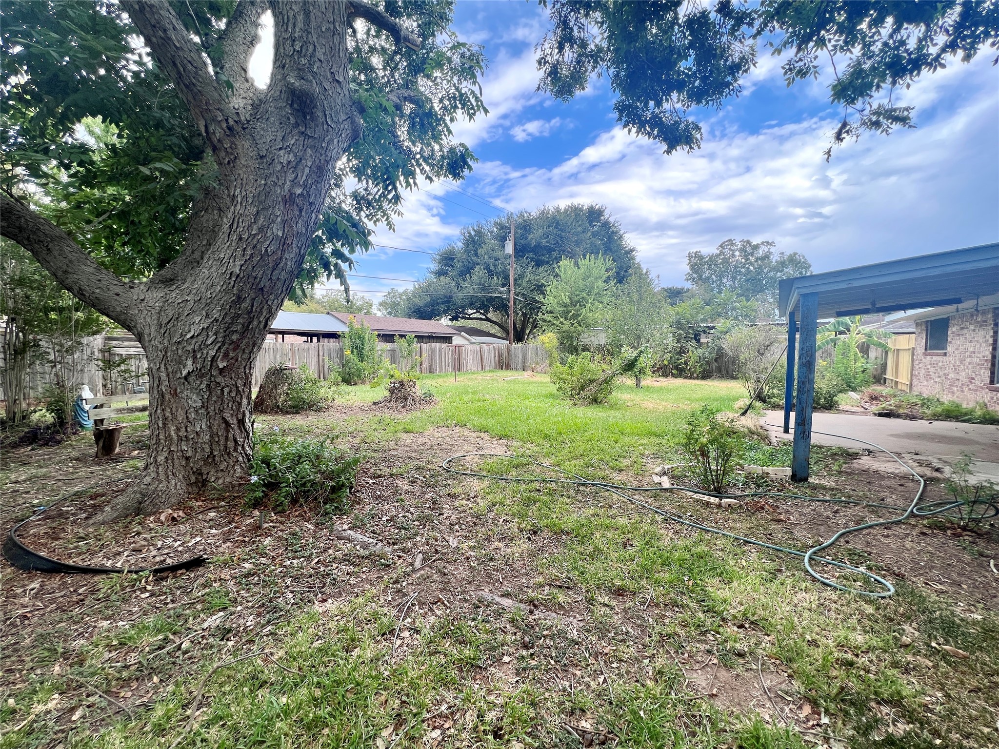 1111 Kelving Way Property Photo 18