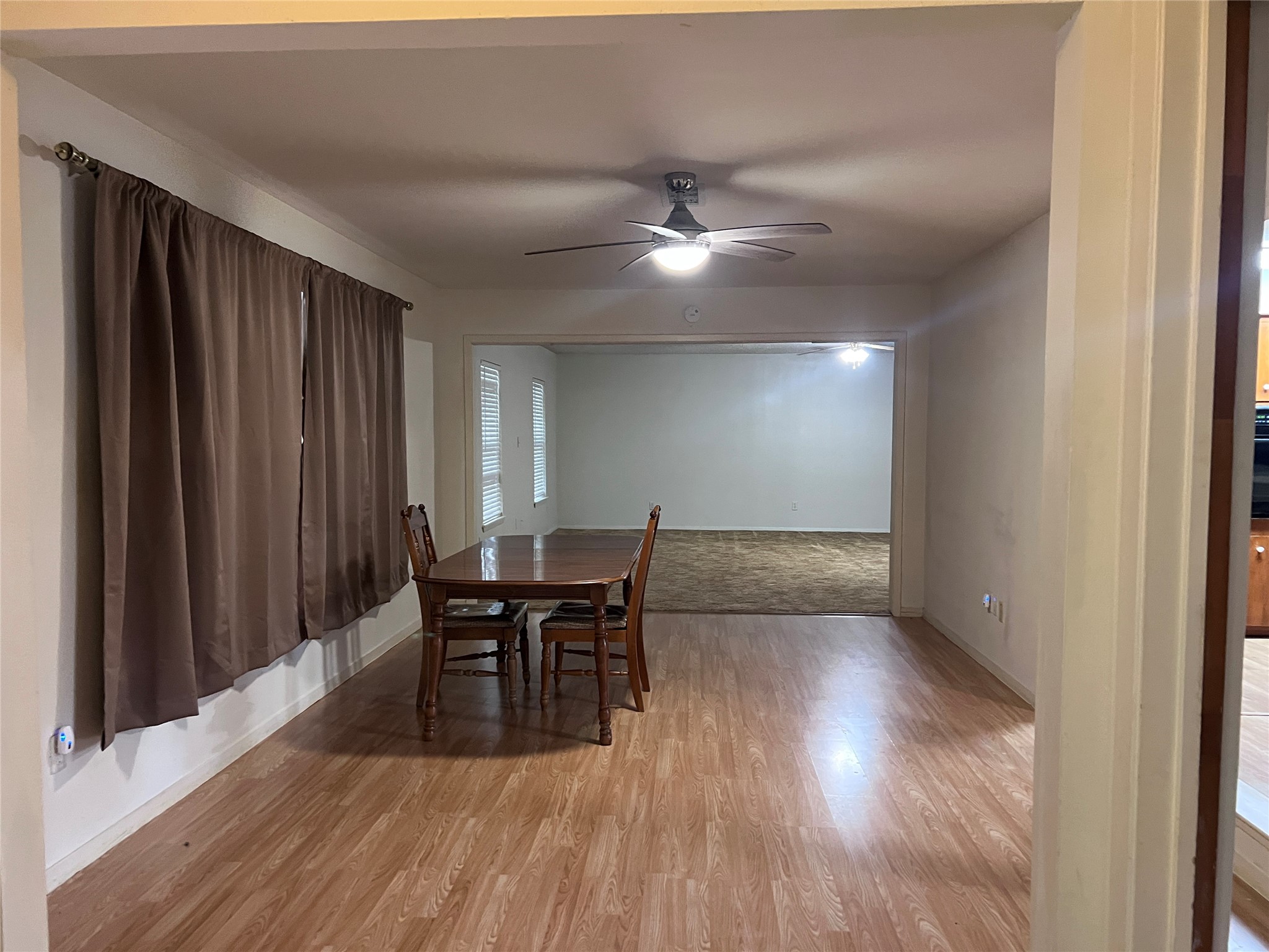 1111 Kelving Way Property Photo 34