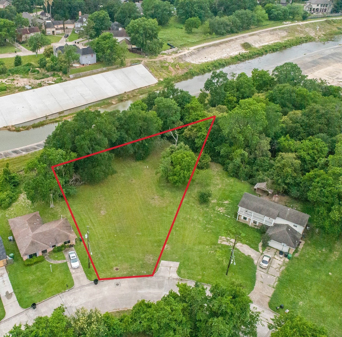 6609 Bayou View Drive Property Photo 1